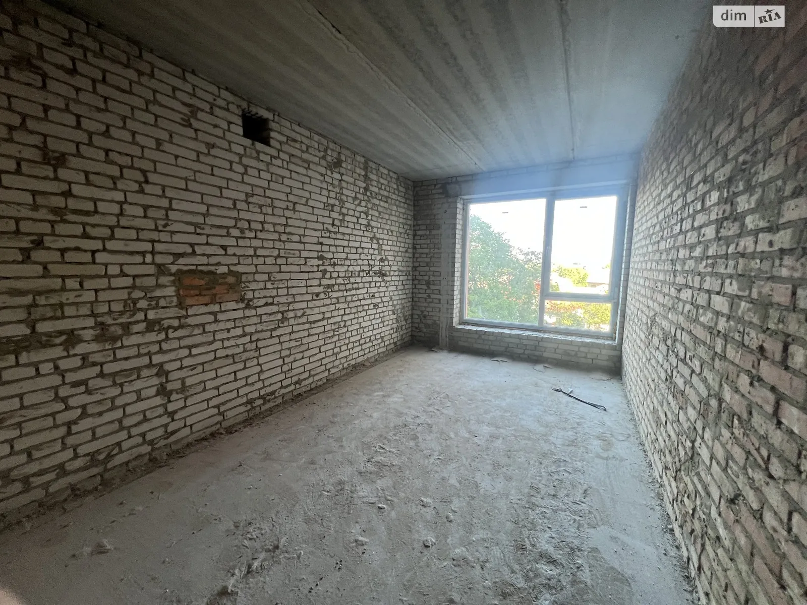 Продается 1-комнатная квартира 41 кв. м в Ровно - фото 3