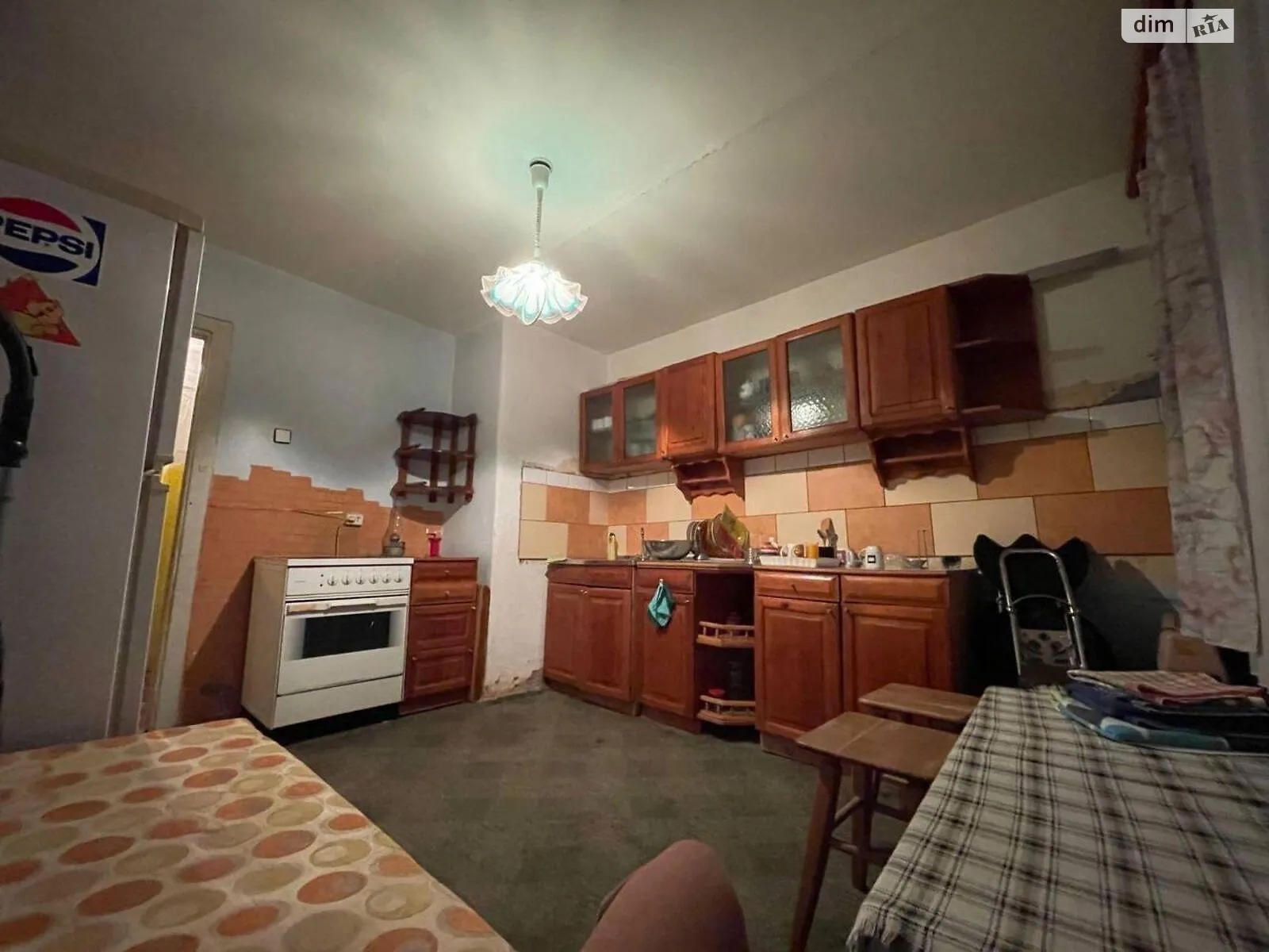 Продается 2-комнатная квартира 31 кв. м в Ужгороде, цена: 25000 $
