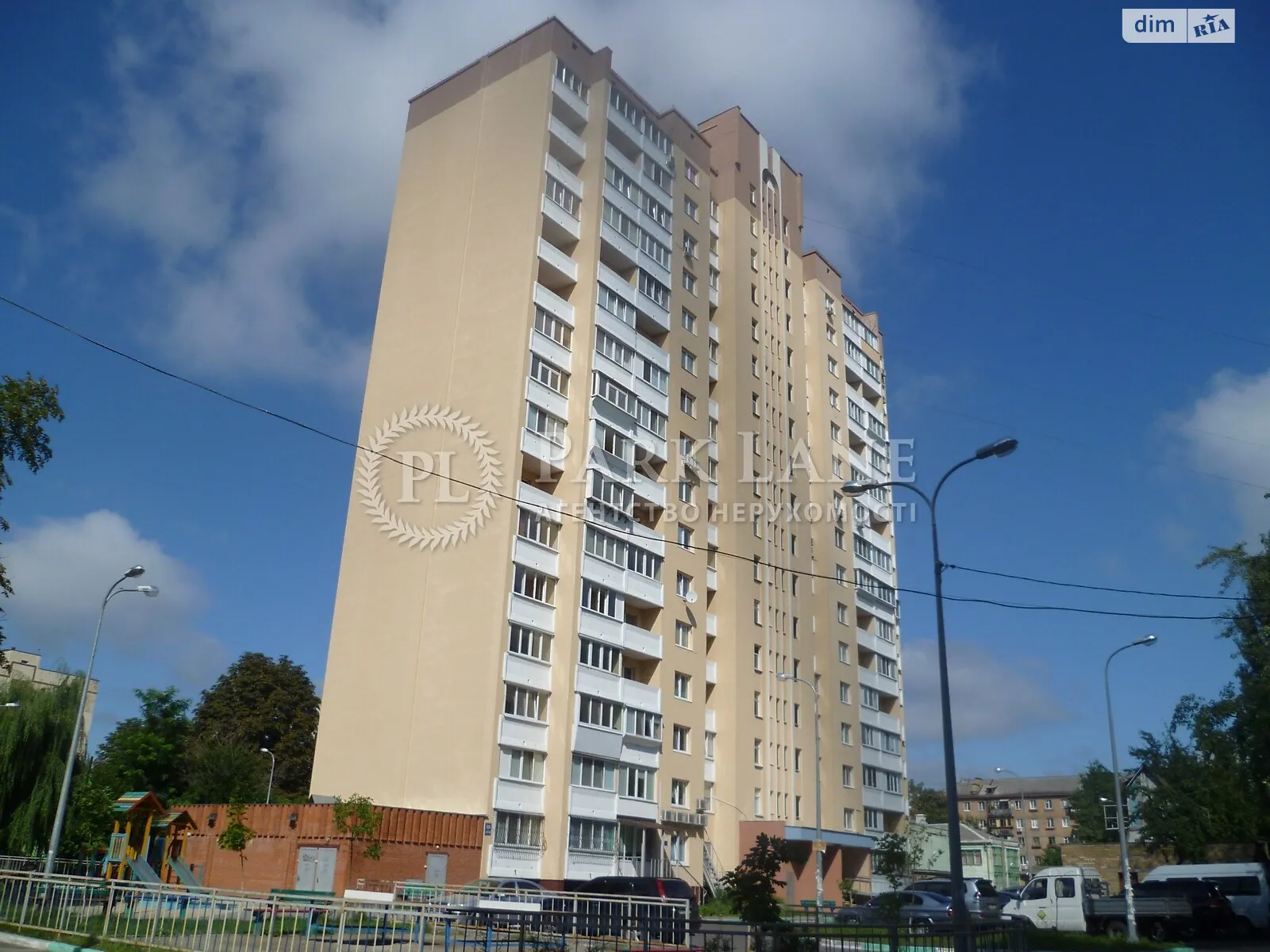 Продается 3-комнатная квартира 78 кв. м в Киеве, ул. Автозаводская, 15А - фото 1