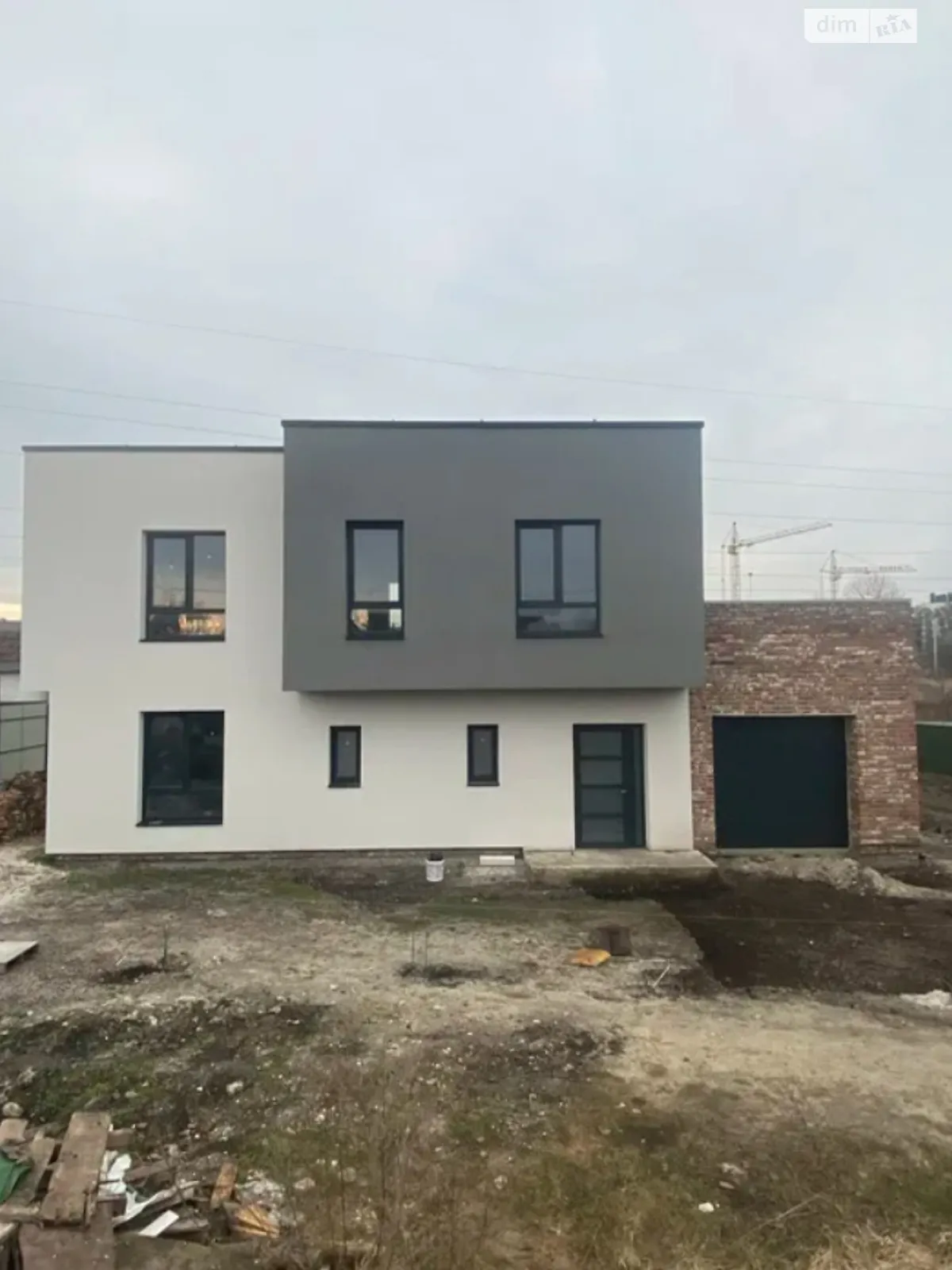 Продается дом на 2 этажа 144 кв. м с мебелью, цена: 145000 $ - фото 1
