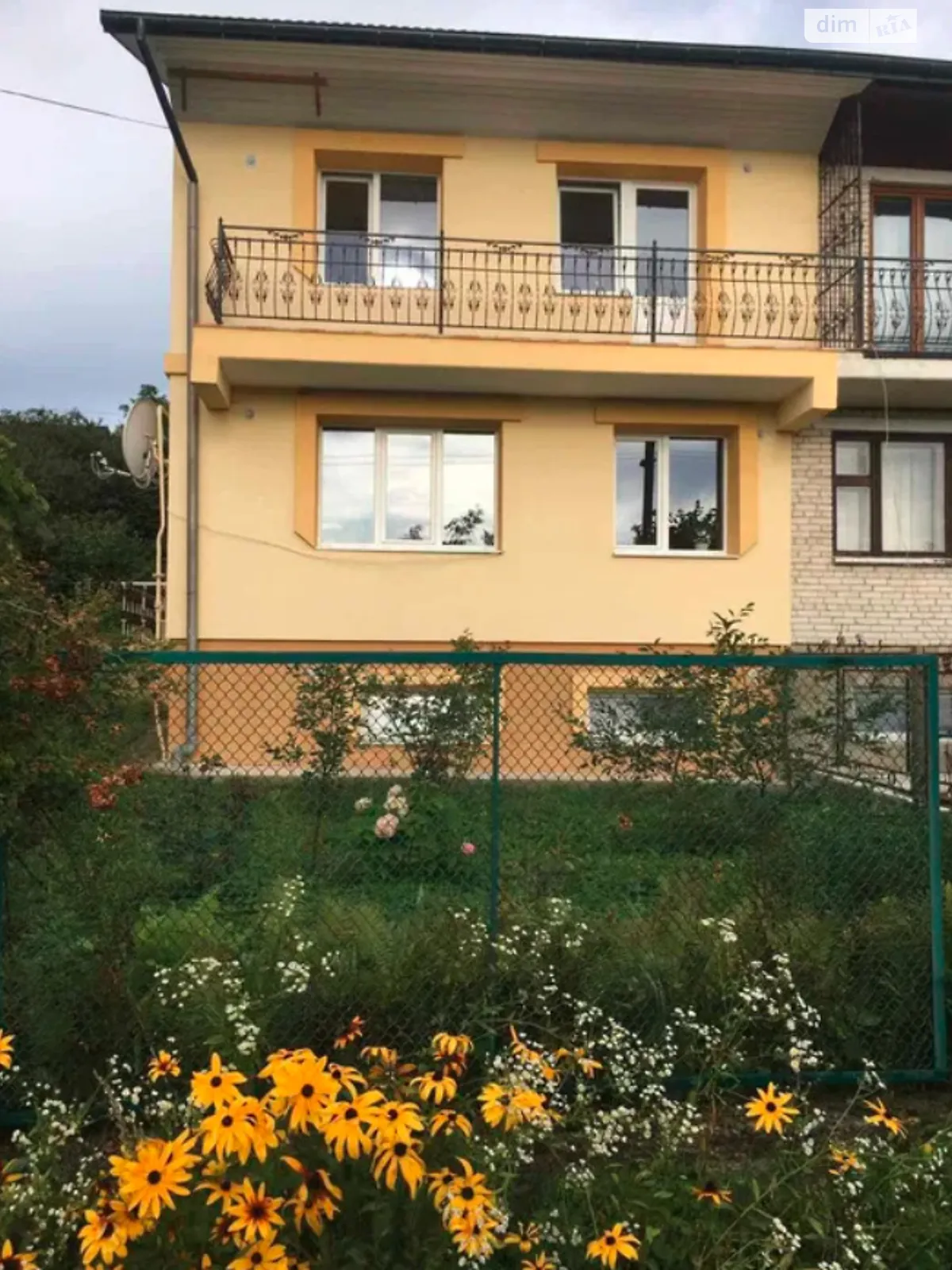 Продается дом на 2 этажа 100 кв. м с бассейном, цена: 80000 $ - фото 1