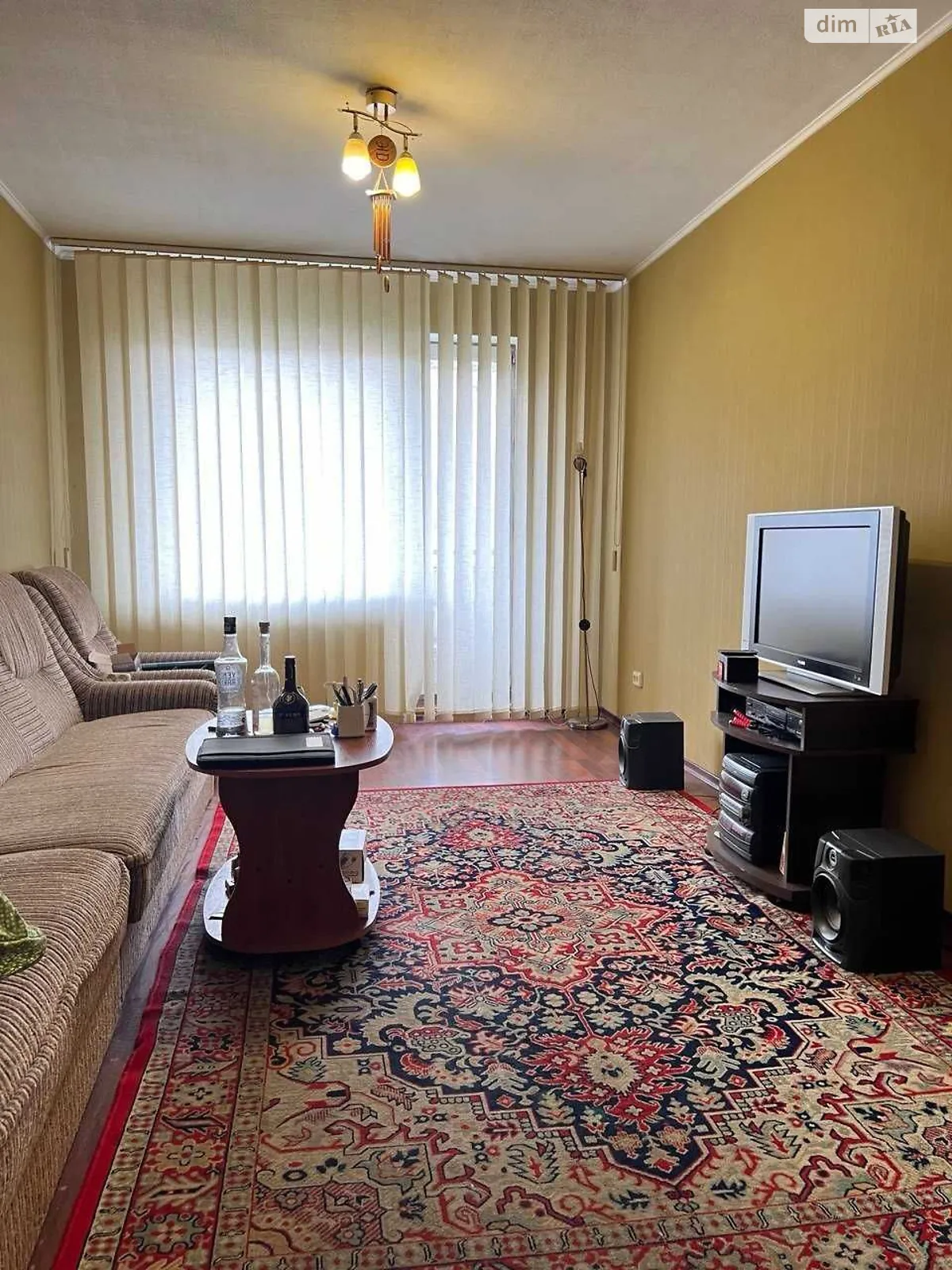 Продается 2-комнатная квартира 49 кв. м в Днепре, ул. Малиновского Маршала, 12