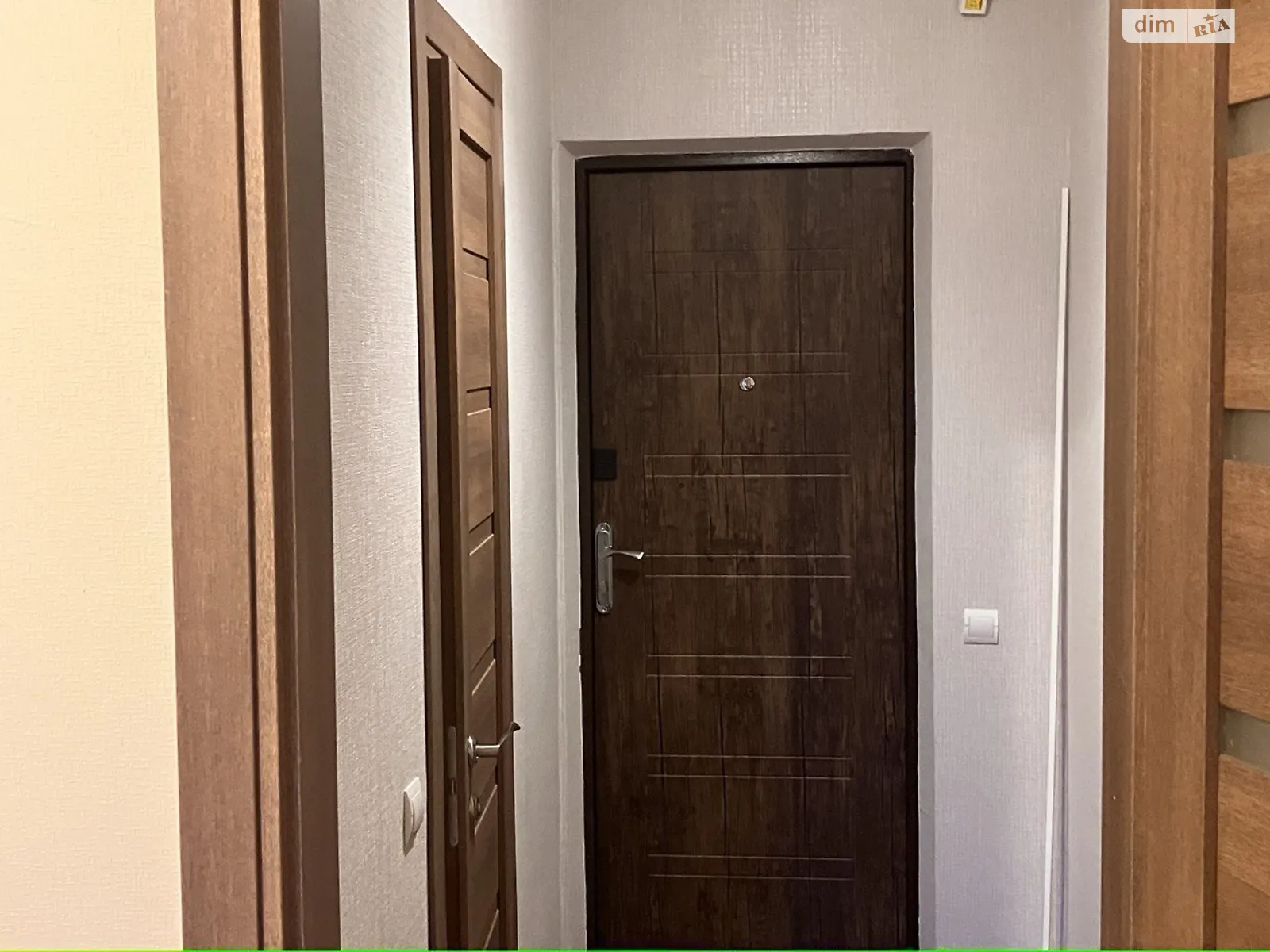 Сдается в аренду 1-комнатная квартира 49 кв. м в Киеве, ул. Ревуцкого, 54Б