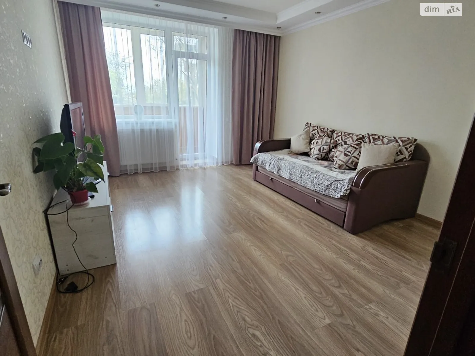 1-комнатная квартира 45 кв. м в Тернополе, ул. Березовая, 4 - фото 3