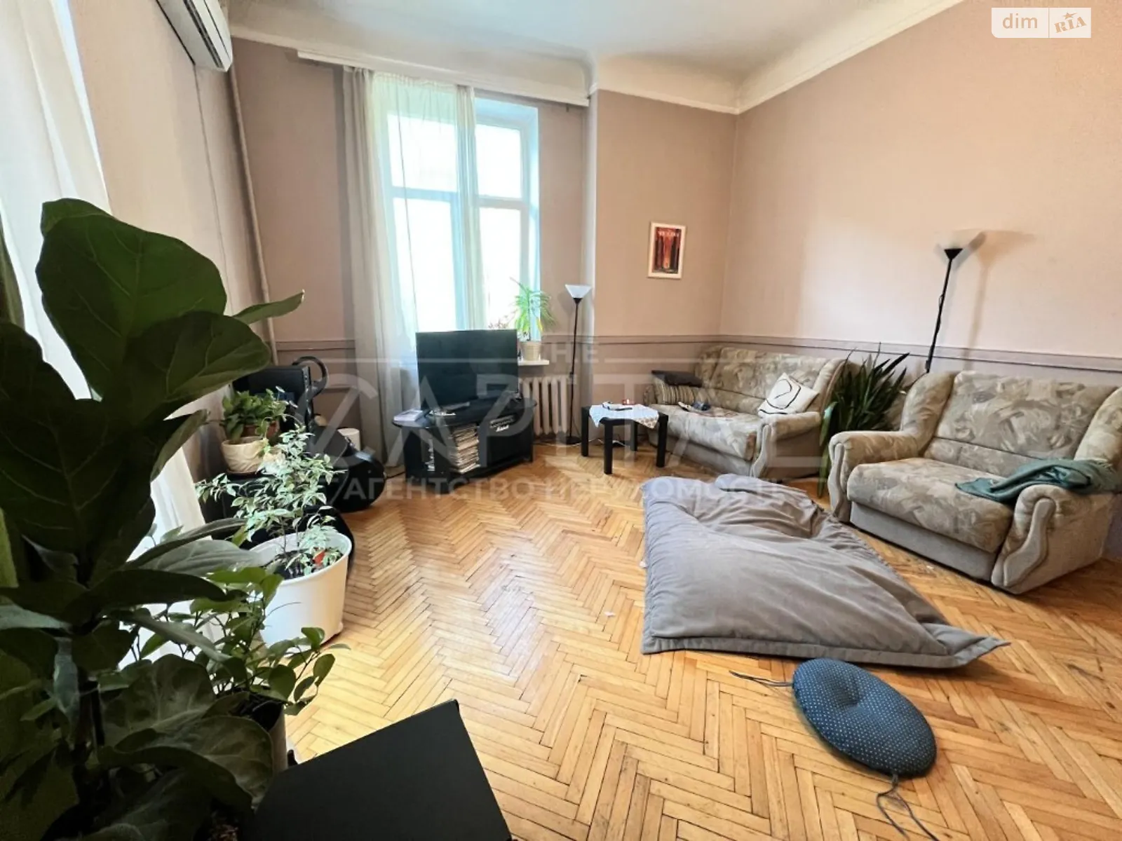 Продается 2-комнатная квартира 58.6 кв. м в Киеве, ул. Рейтарская, 35