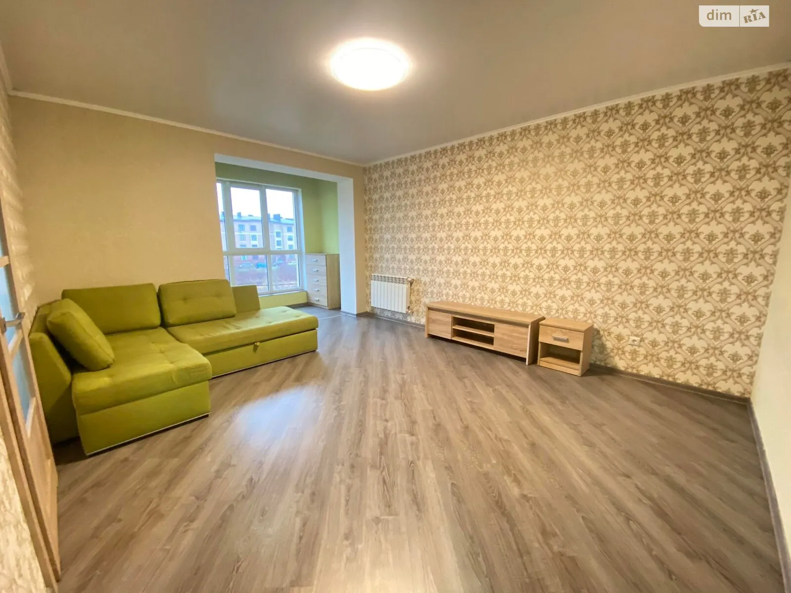 Продается 1-комнатная квартира 48 кв. м в Ровно