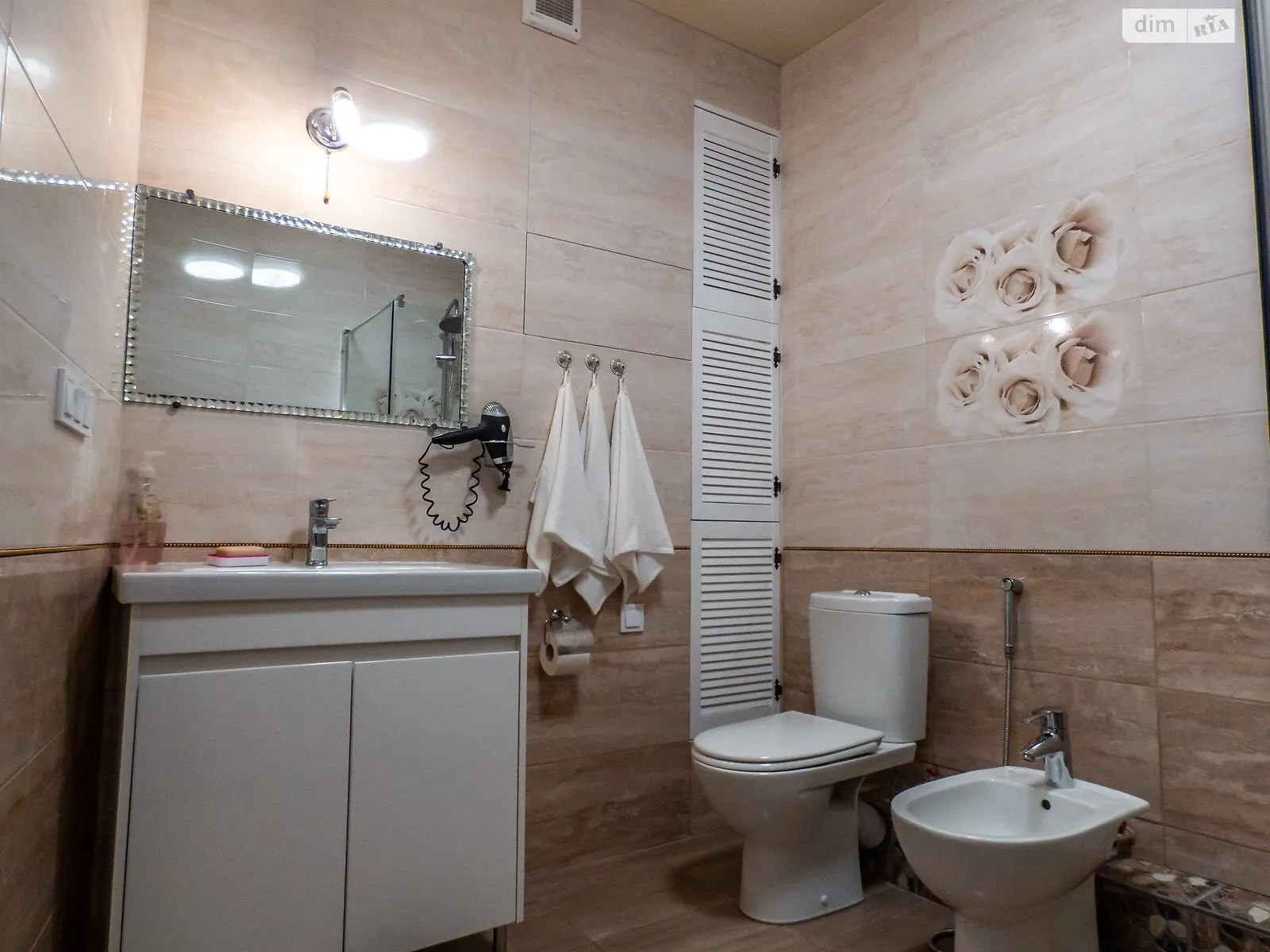 Здається в оренду 2-кімнатна квартира 70 кв. м у Одесі, цена: 17000 грн
