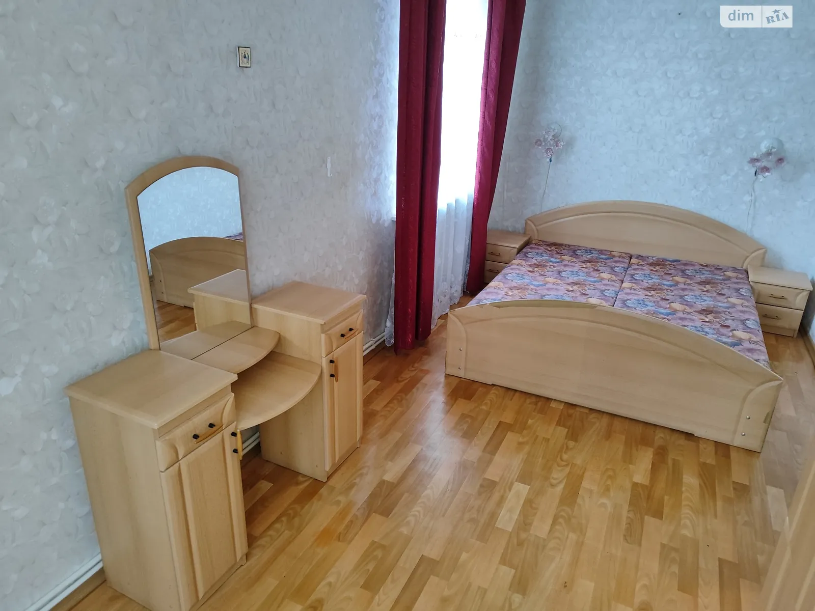 Здається в оренду 3-кімнатна квартира у Кам'янському, цена: 850 грн
