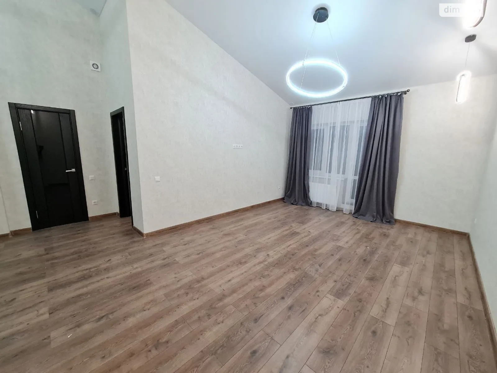 Продается 2-комнатная квартира 62 кв. м в Одессе, цена: 59000 $