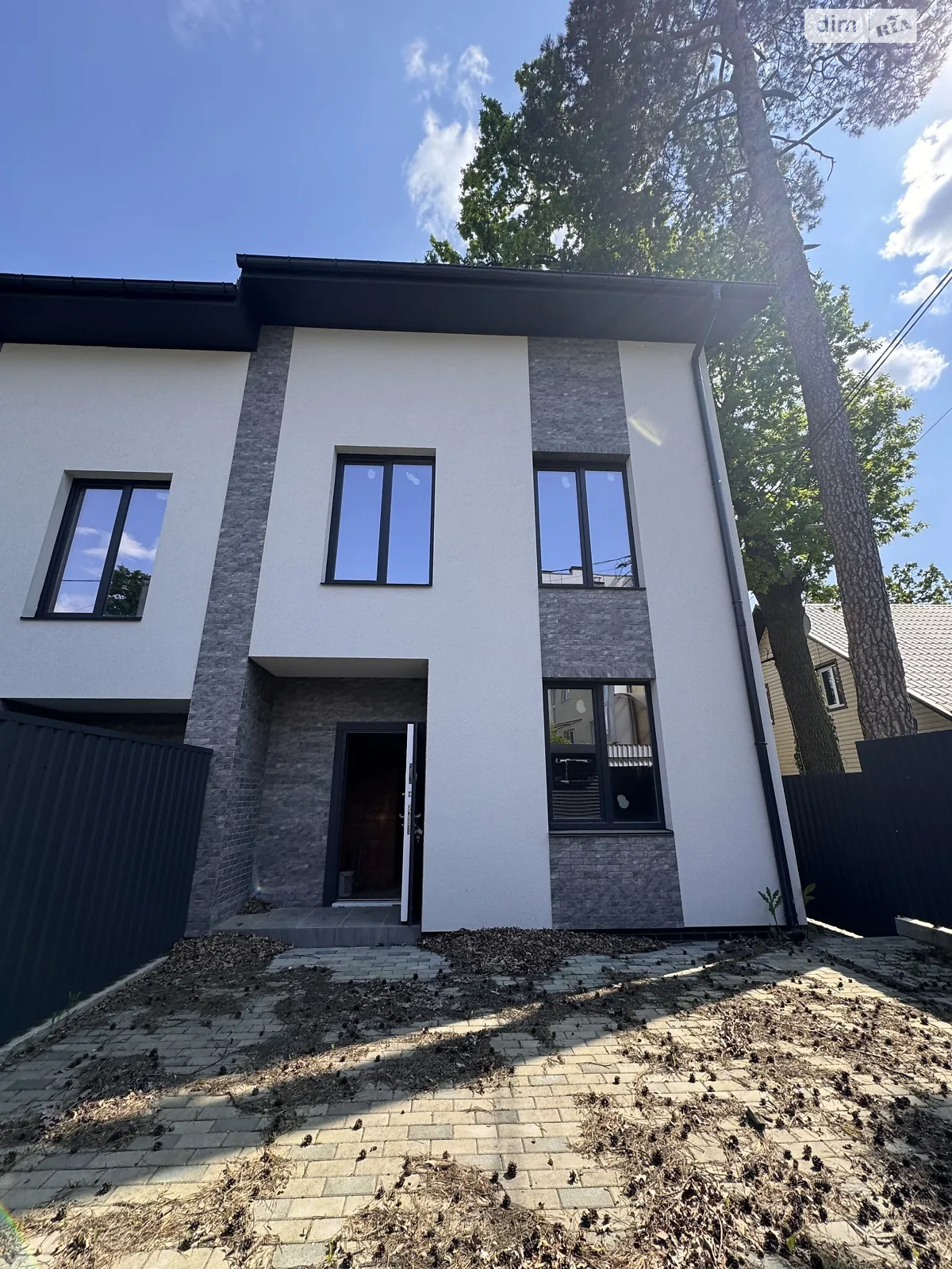 Продается часть дома 120 кв. м с балконом, цена: 105000 $ - фото 1