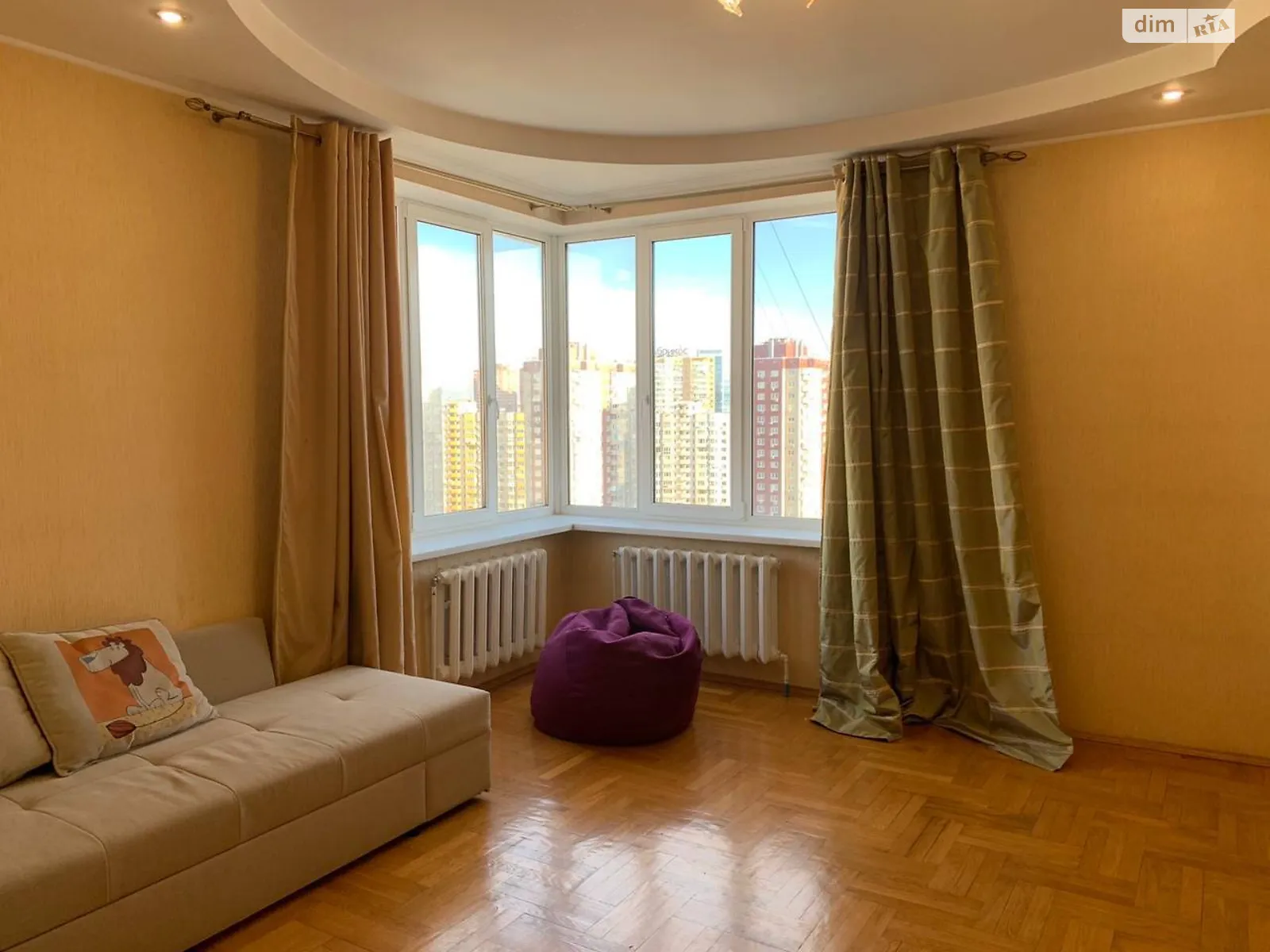 Продается 3-комнатная квартира 109.8 кв. м в Киеве, ул. Урловская, 4А - фото 1