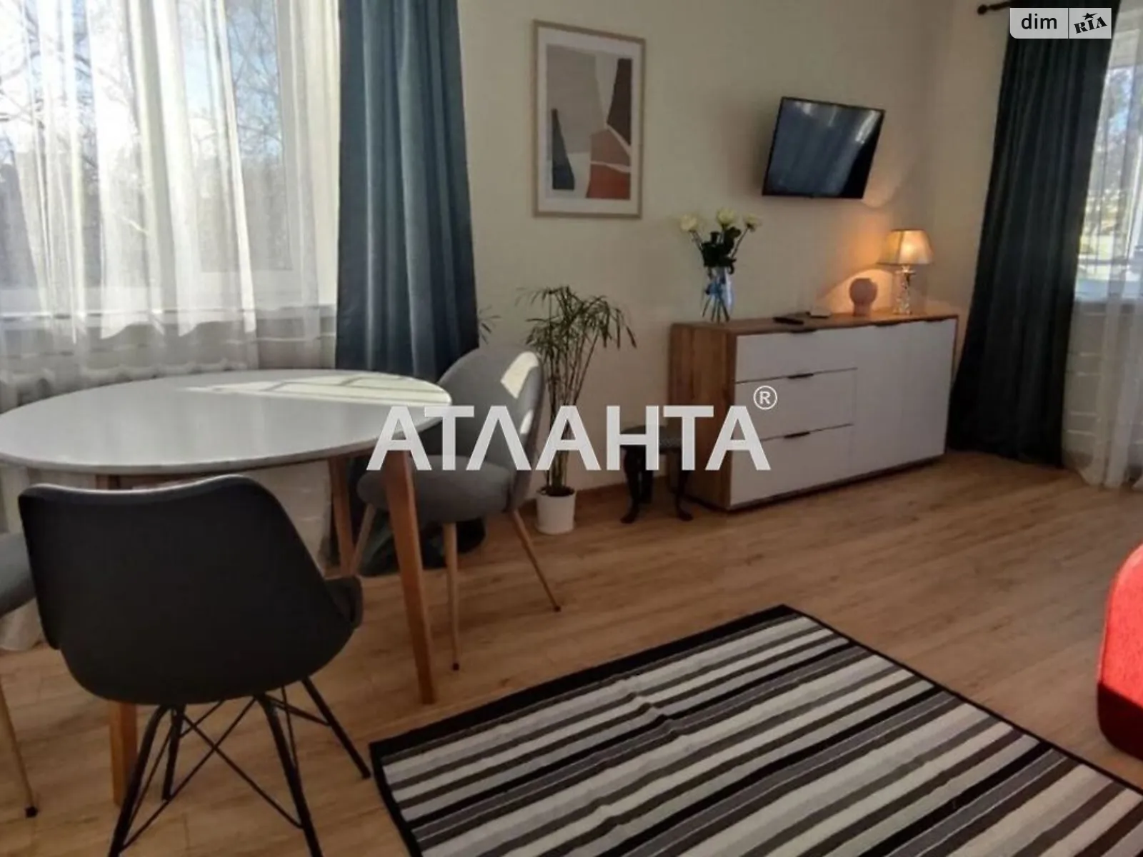 Продается 1-комнатная квартира 31 кв. м в Одессе, ул. Космонавтов - фото 1