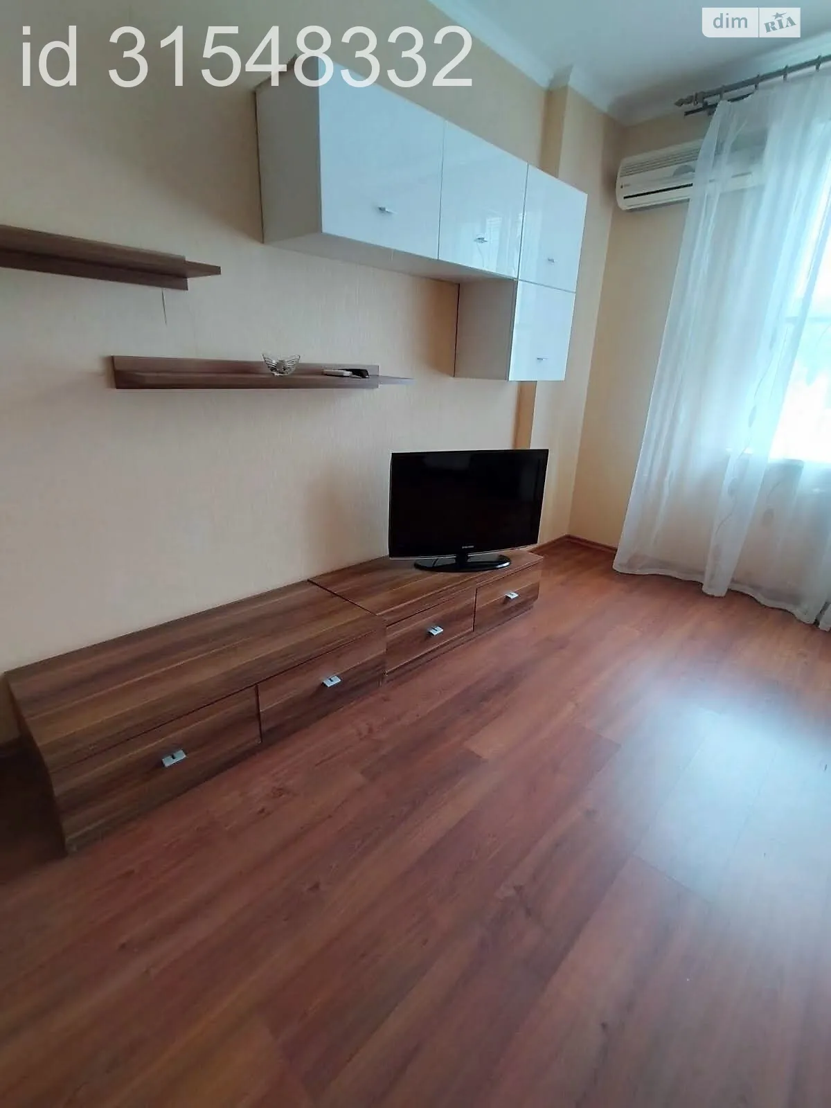 Здається в оренду 1-кімнатна квартира 50 кв. м у Одесі, вул. Академіка Сахарова, 36
