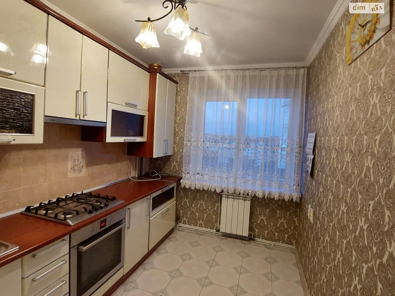 3-комнатная квартира 64 кв. м в Тернополе, ул. Киевская - фото 1
