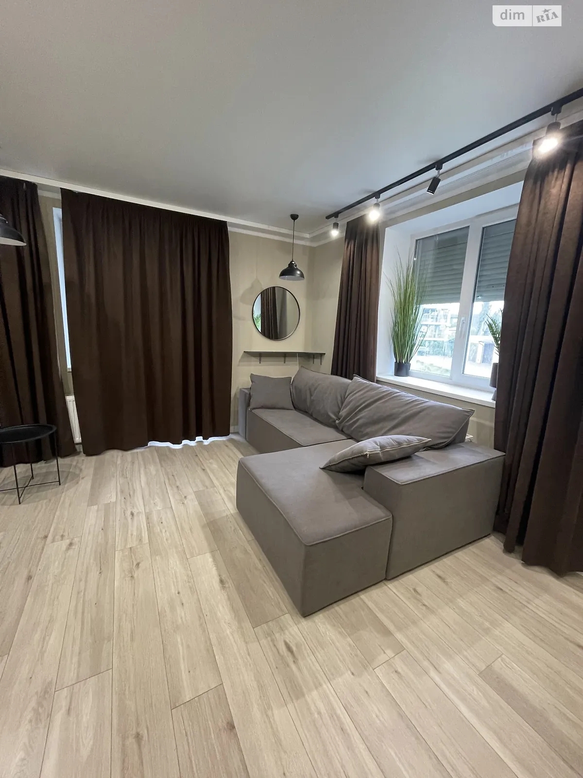 Продается 2-комнатная квартира 56 кв. м в Харькове, цена: 60000 $