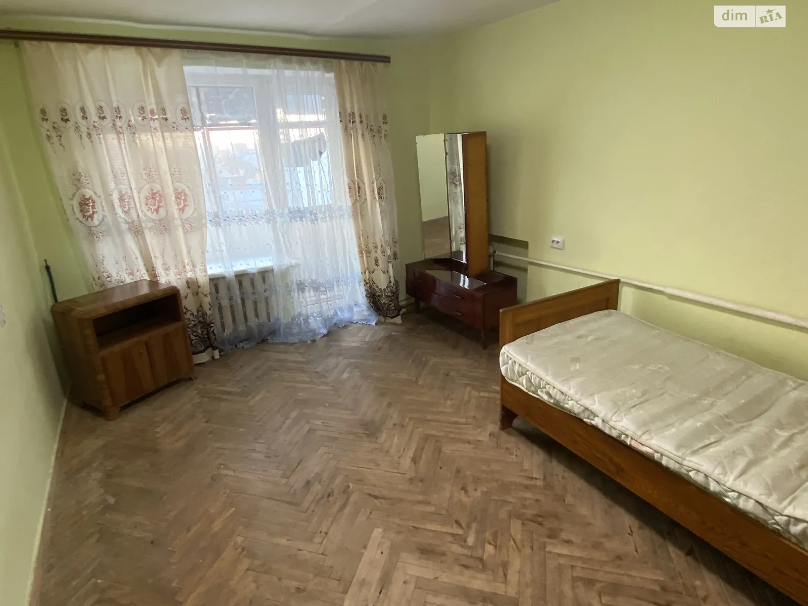 Здається в оренду 1-кімнатна квартира 35 кв. м у Львові, вул. Польова