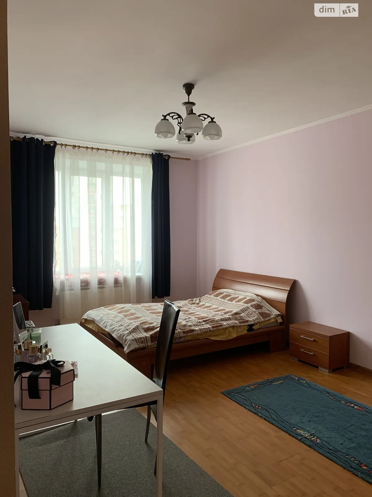 Здається в оренду кімната 46 кв. м у Вінниці, цена: 4000 грн