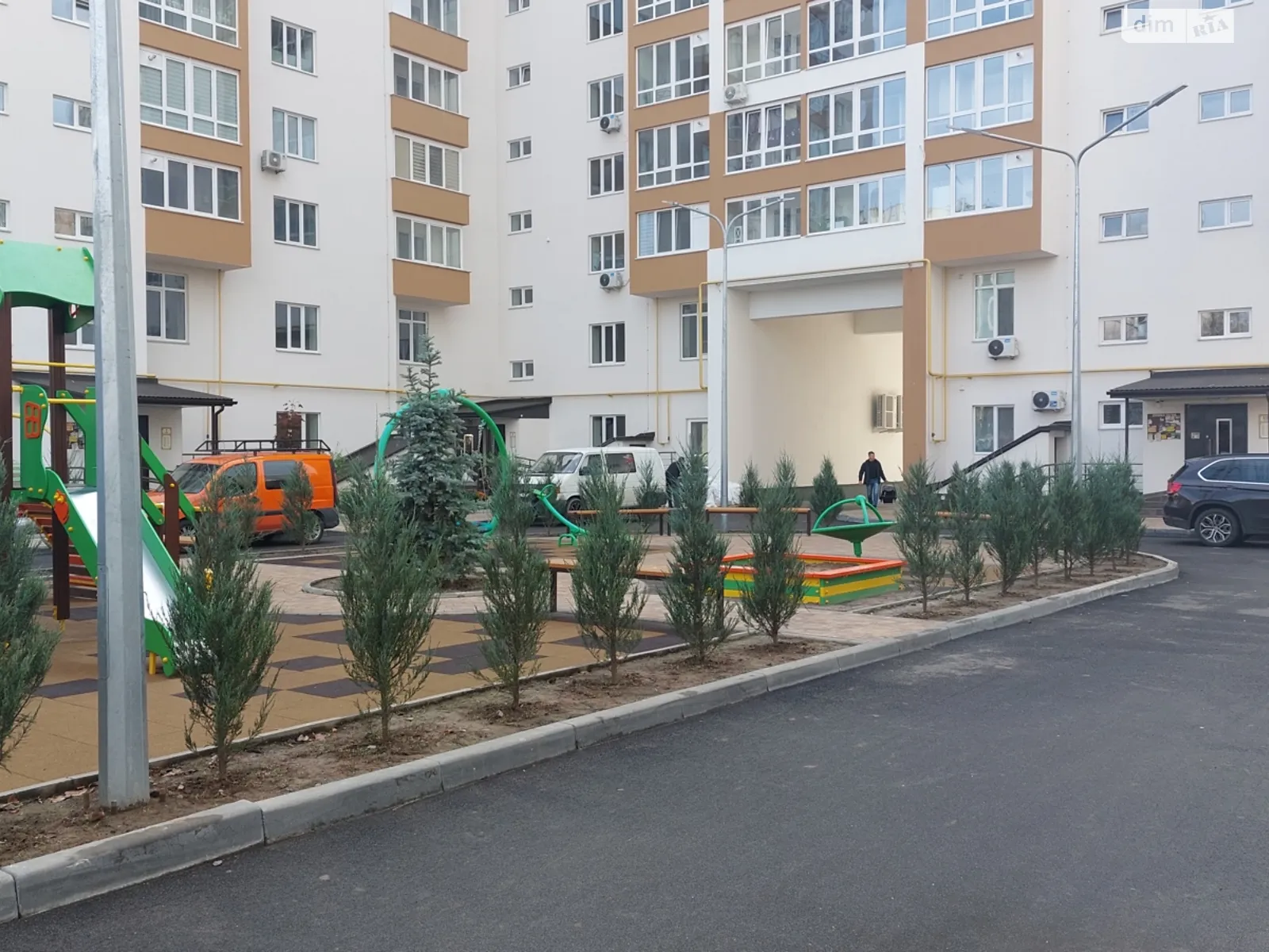 Продается 2-комнатная квартира 115.5 кв. м в Виннице, просп. Юности - фото 1