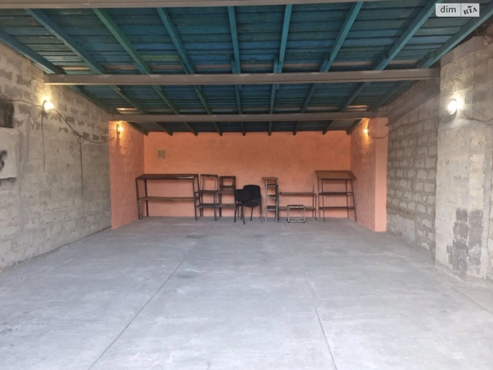 Продається окремий гараж універсальний на 50 кв. м, цена: 7000 $ - фото 1
