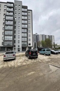Нерухомість в Львові