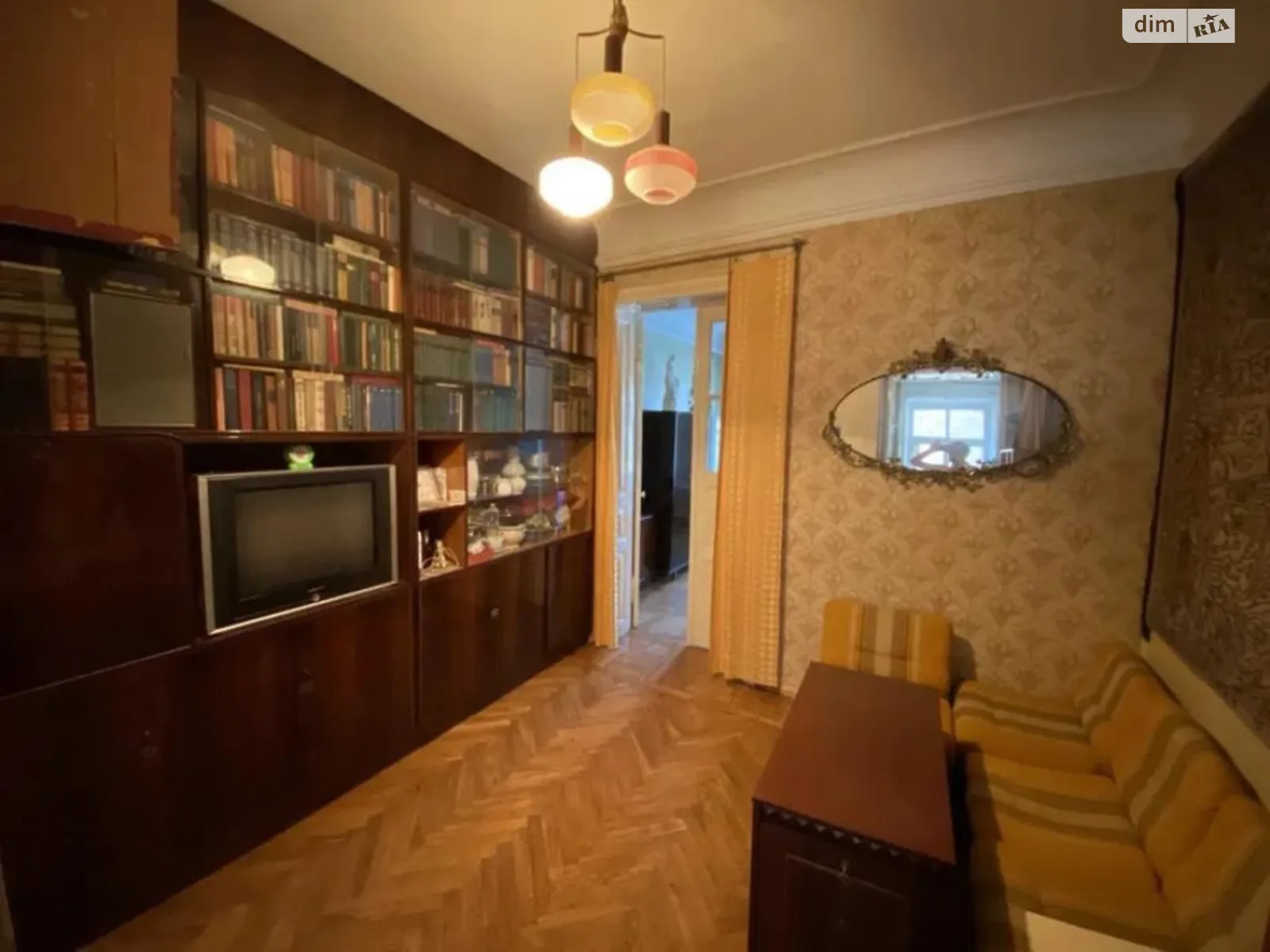 Продается 1-комнатная квартира 34 кв. м в Одессе, ул. Приморская, 55 - фото 1