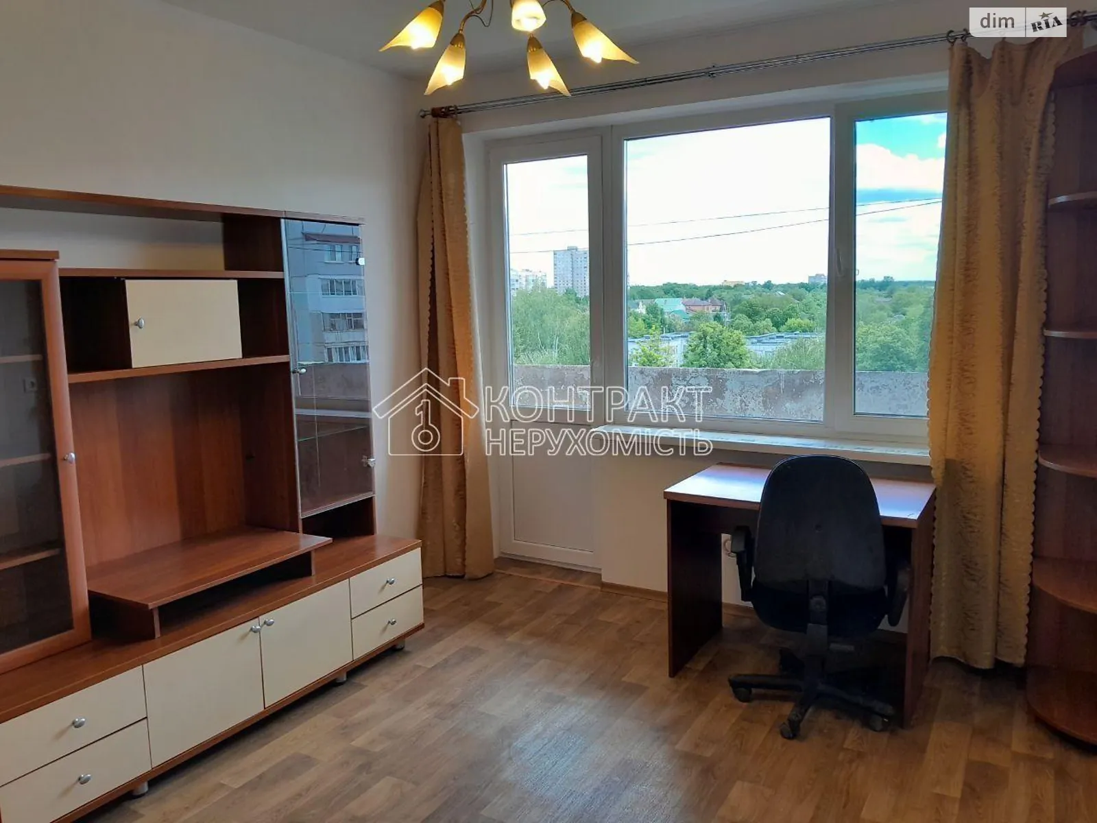 Здається в оренду 1-кімнатна квартира 33 кв. м у Рогані, цена: 4000 грн