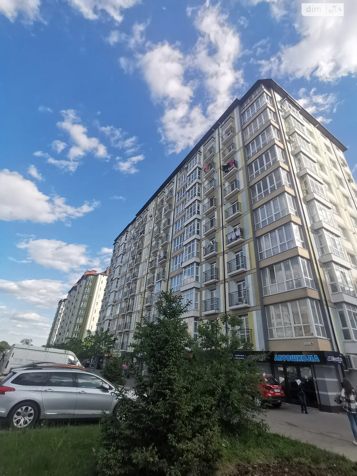 Продається 2-кімнатна квартира 64.1 кв. м у Івано-Франківську - фото 2