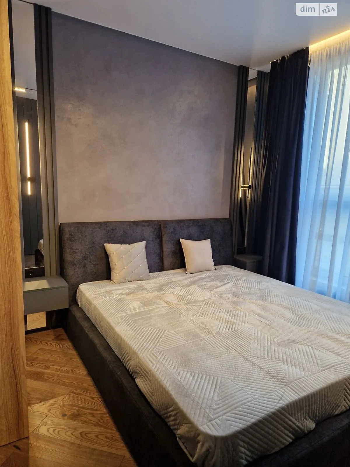 Продается 1-комнатная квартира 42 кв. м в Киеве, ул. Воскресенская, 16Б - фото 1