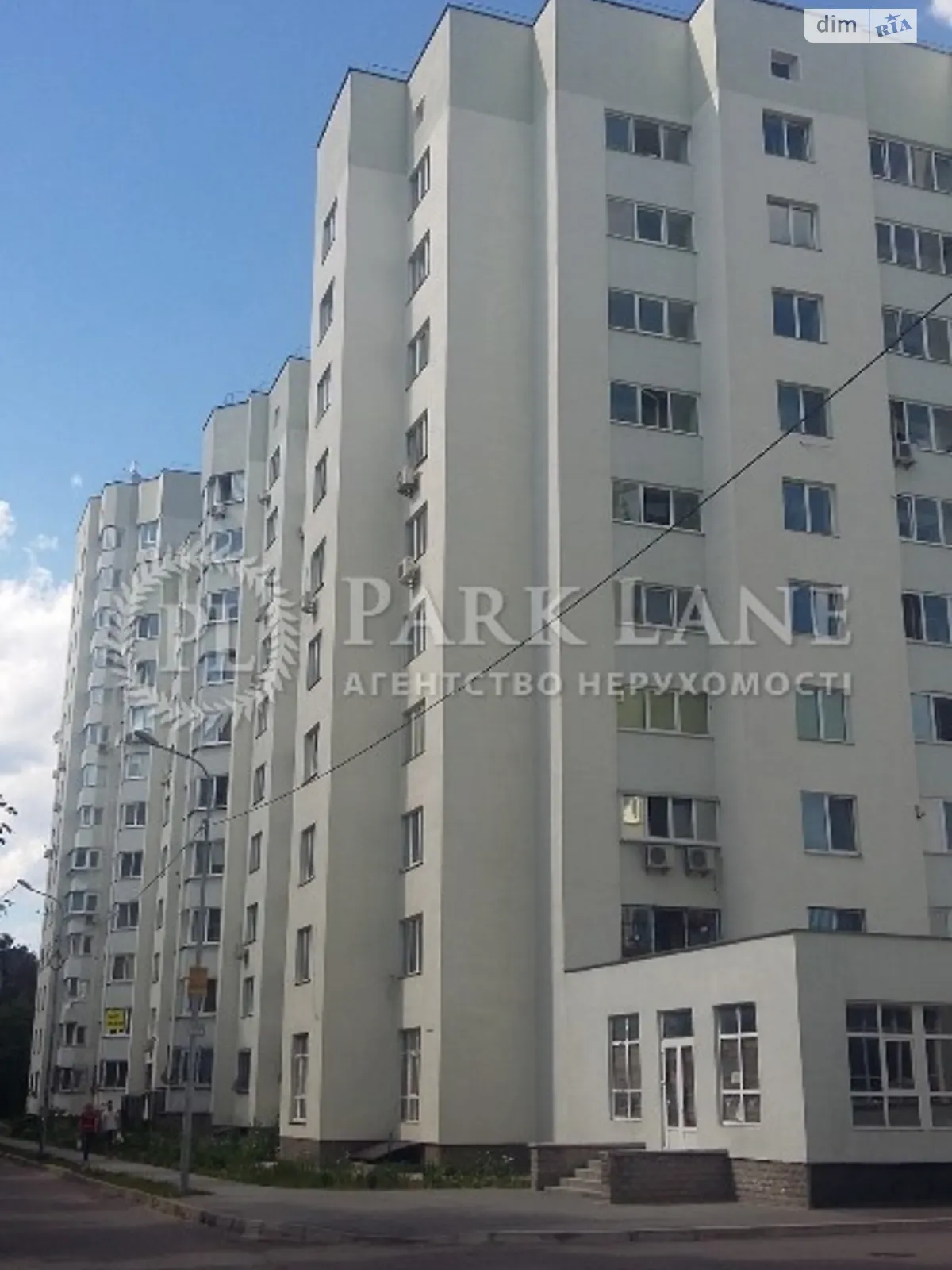 Продается 3-комнатная квартира 99 кв. м в Киеве, ул. Николая Хвылевого, 1 - фото 1