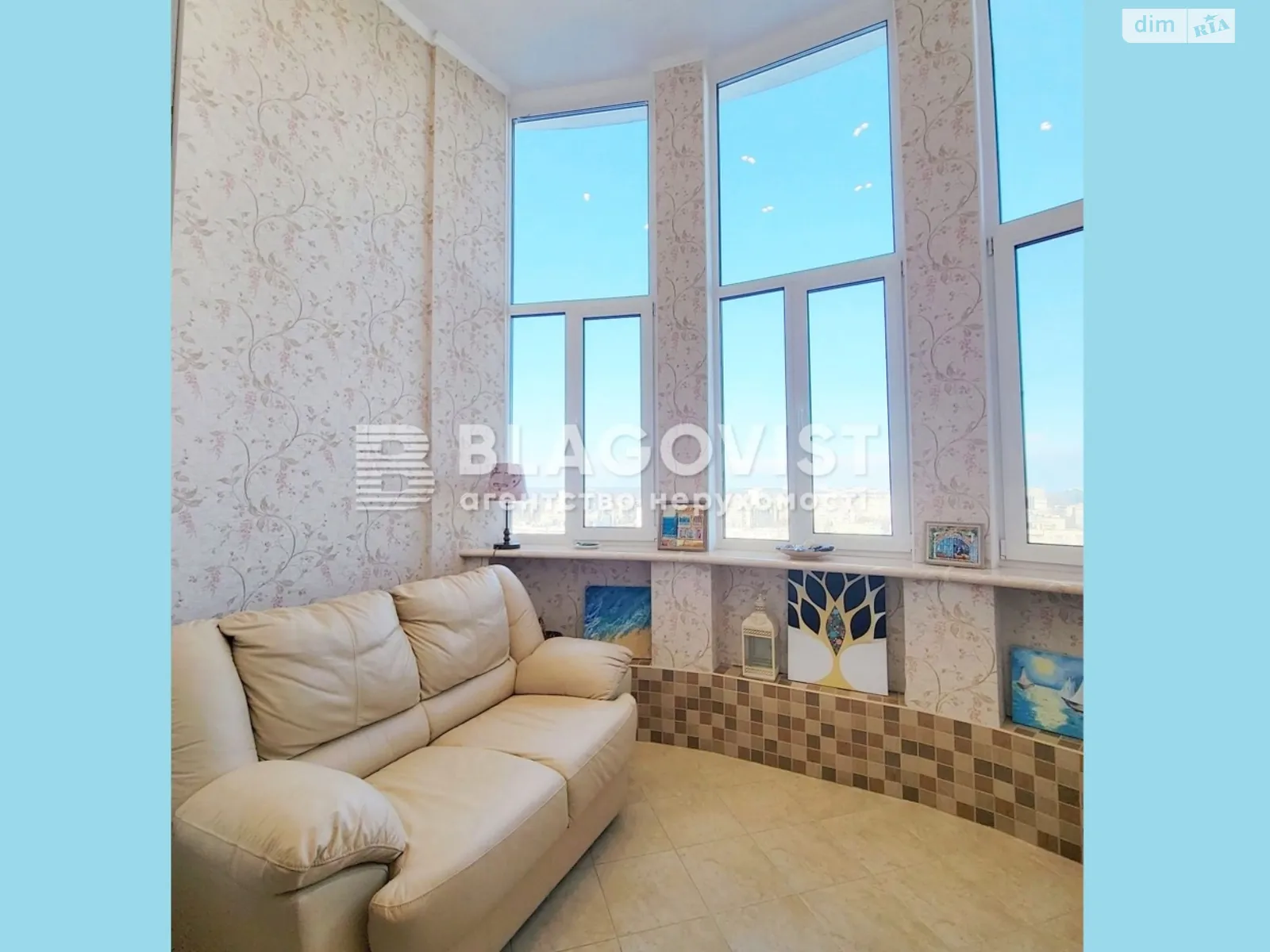 Продается 3-комнатная квартира 118 кв. м в Киеве, ул. Левка Лукьяненко, 21 корпус 5