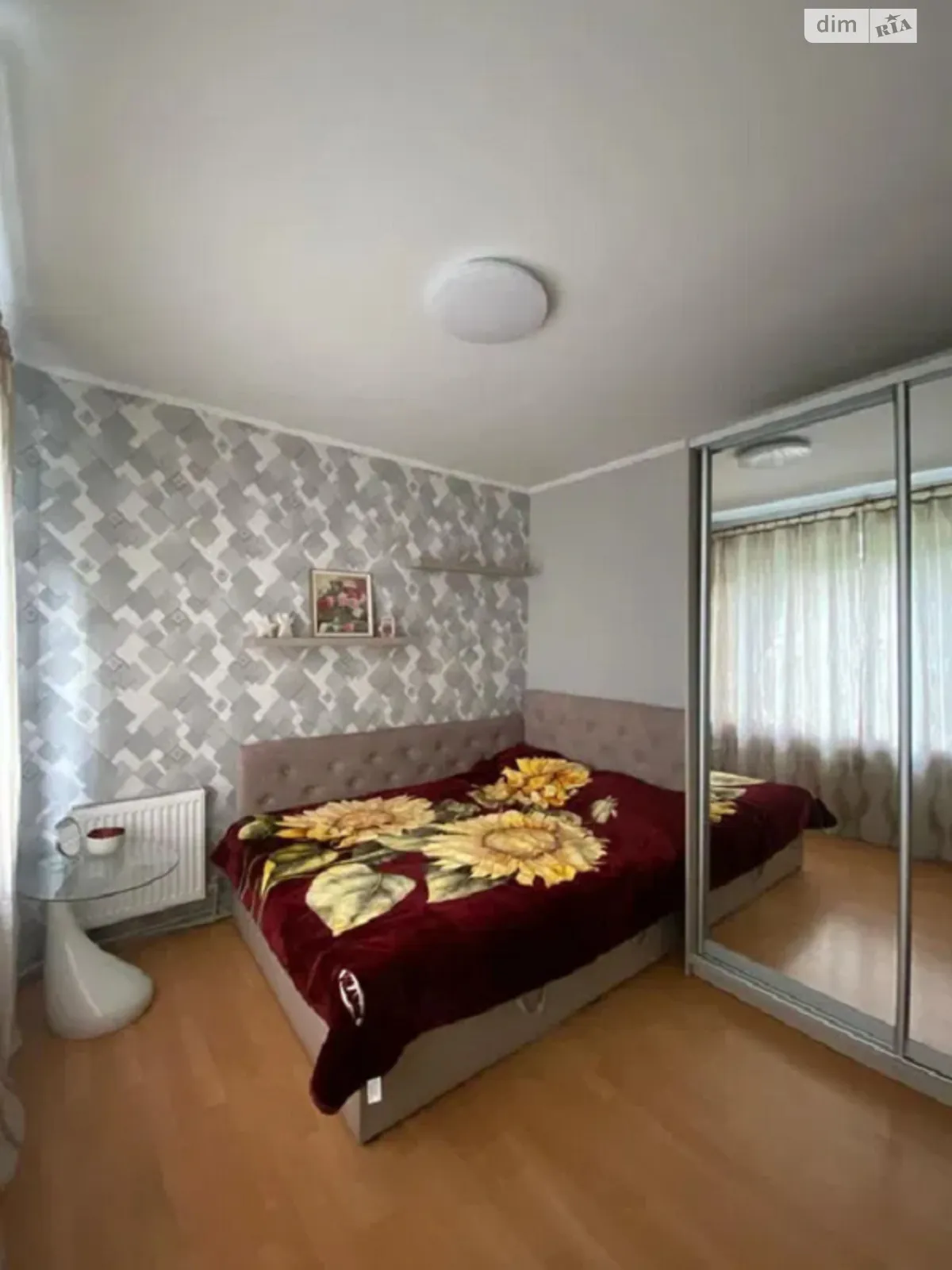 Продается 4-комнатная квартира 64 кв. м в Кропивницком, ул. Яновского
