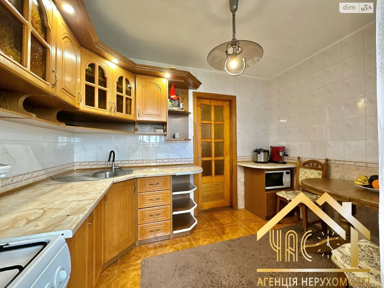 Продается 3-комнатная квартира 73.1 кв. м в Киеве, ул. Клавдиевская, 36