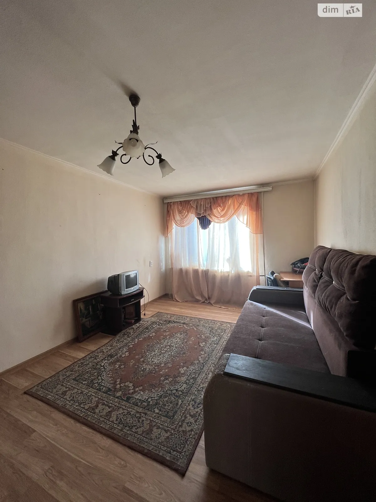 Продается 2-комнатная квартира 36 кв. м в Ивано-Франковске, ул. Галицкая, 134