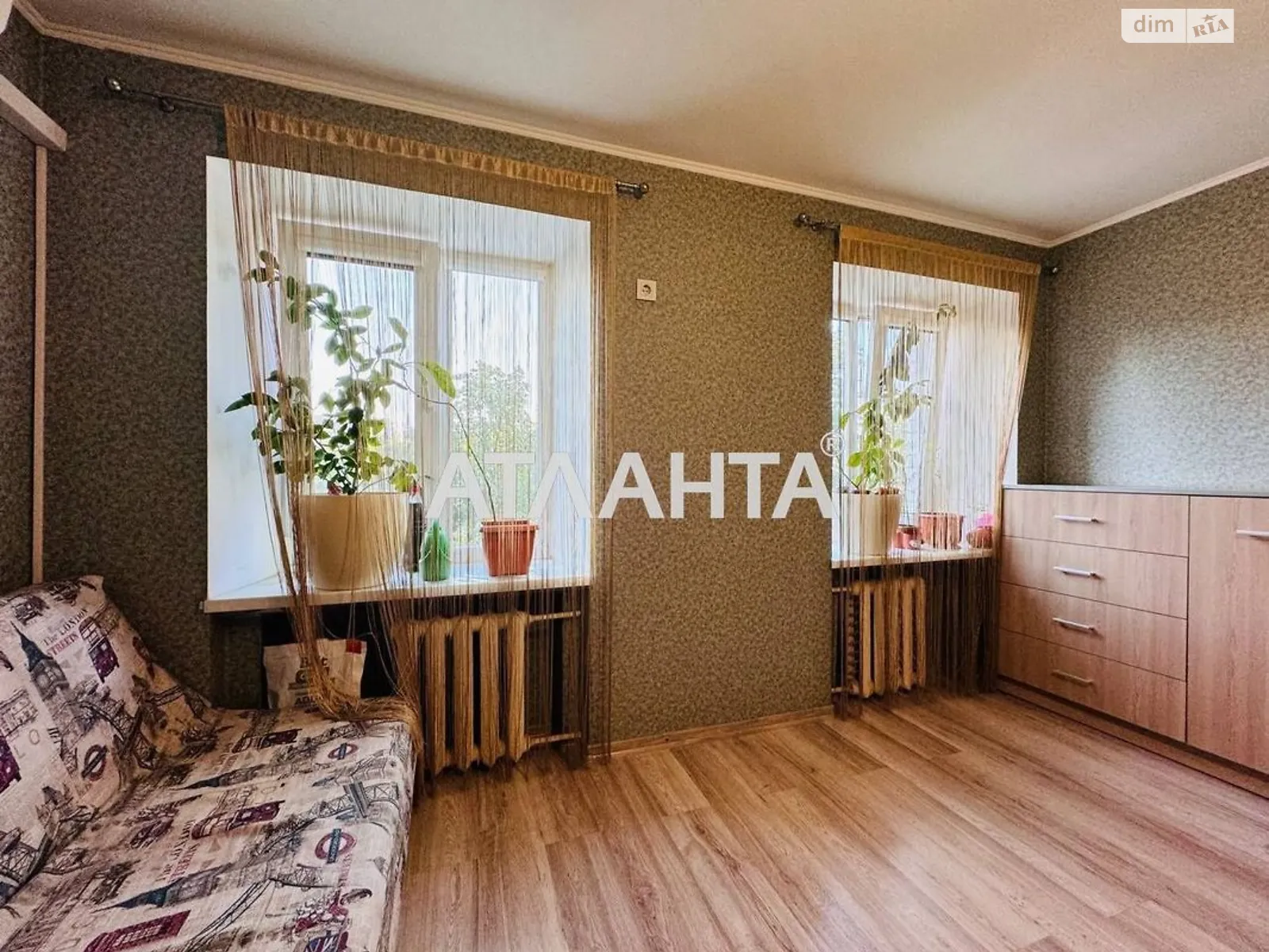 Продается 1-комнатная квартира 30 кв. м в Киеве, ул. Александра Попова, 14