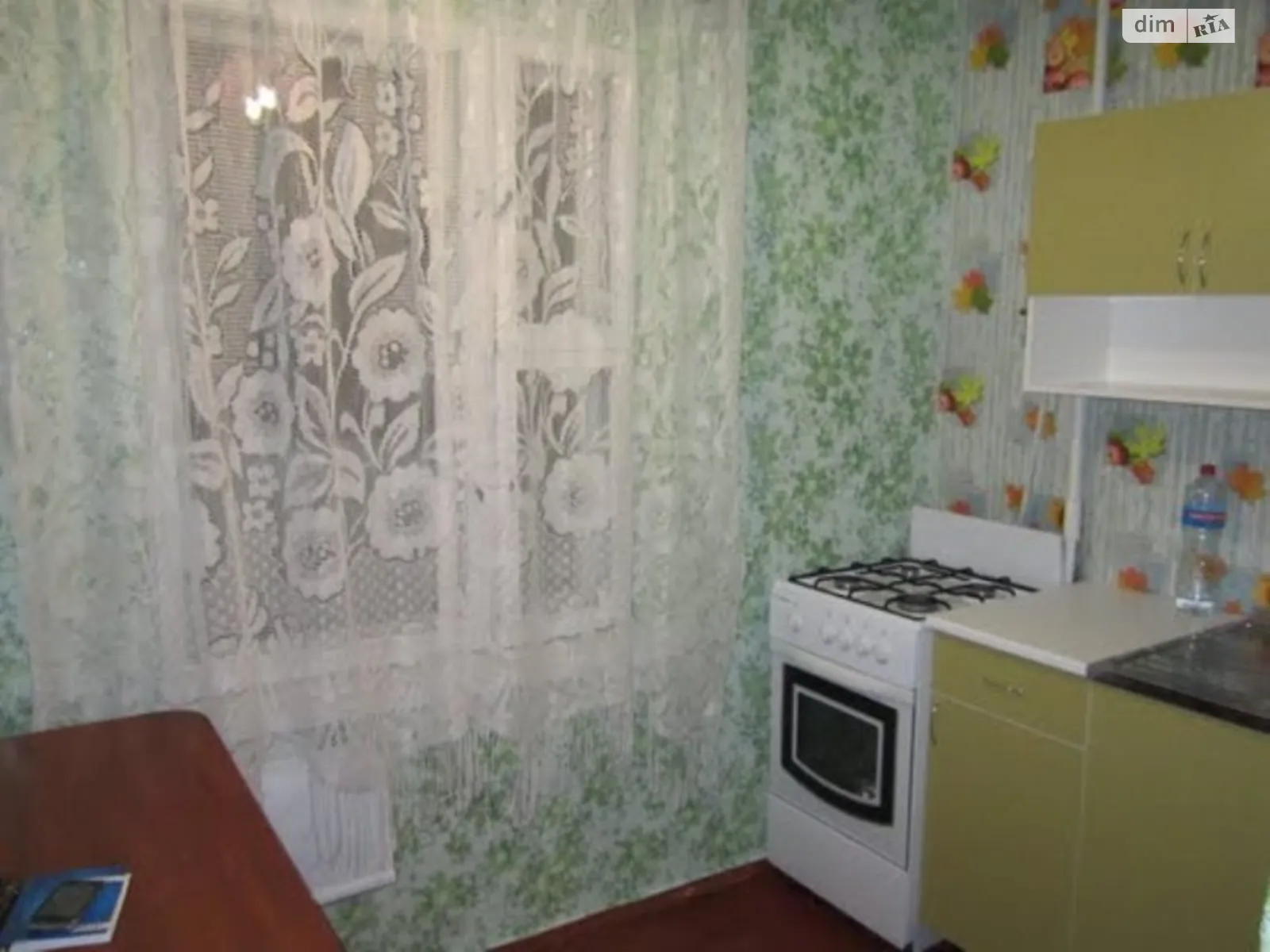 Продается 1-комнатная квартира 28 кв. м в Киеве, просп. Червоной Калины(Маяковского Владимира), 8Б