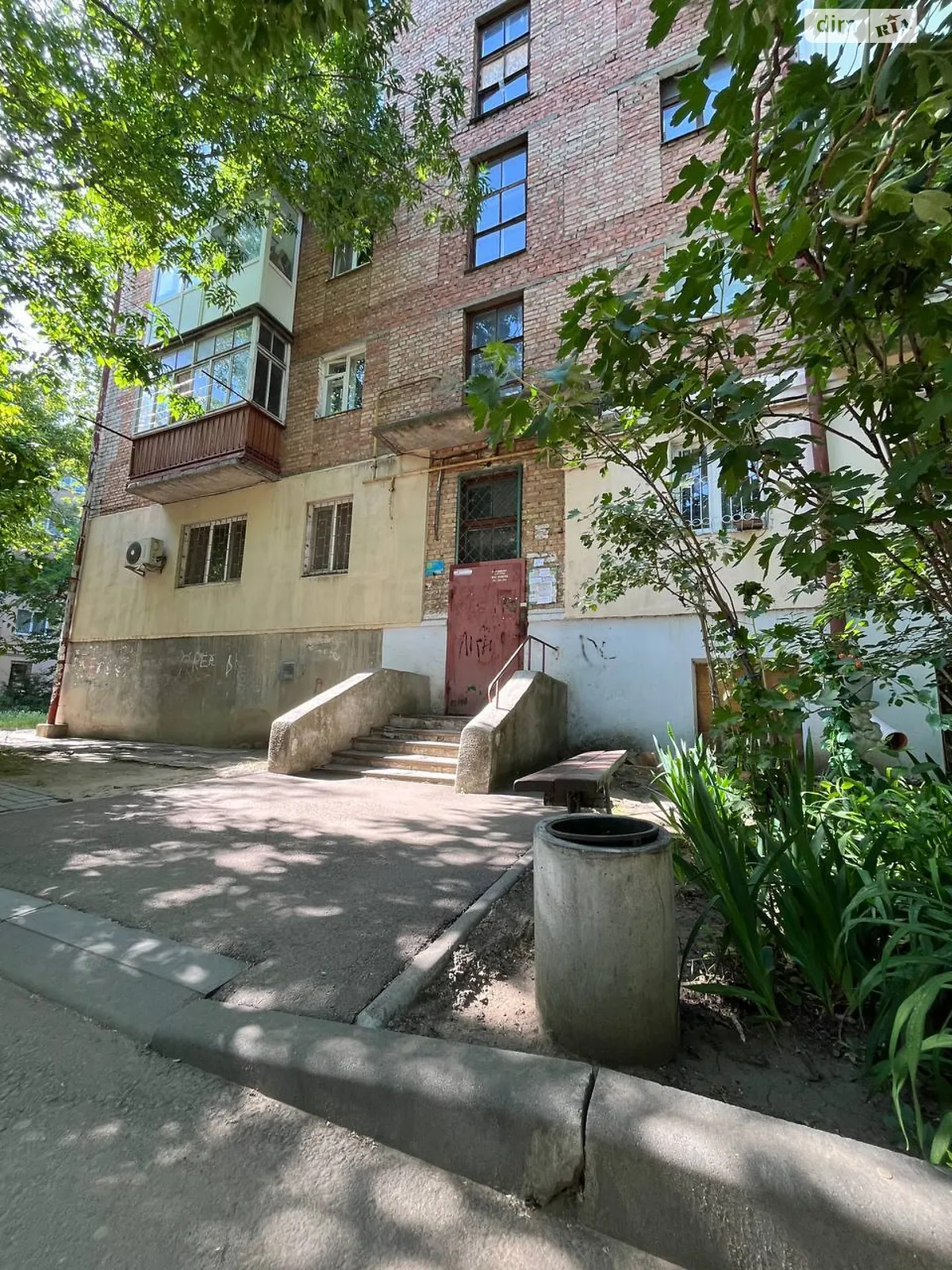 Продается 2-комнатная квартира 43.5 кв. м в Николаеве, ул. Молодогвардейская, 55 - фото 1