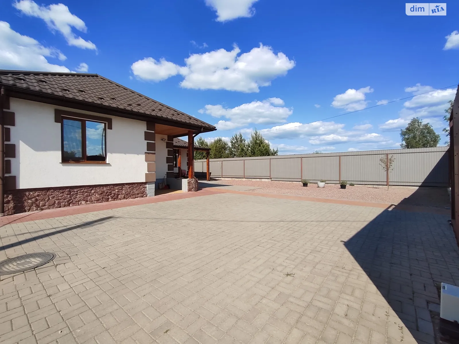 Продається одноповерховий будинок 160 кв. м з балконом, цена: 190000 $ - фото 1