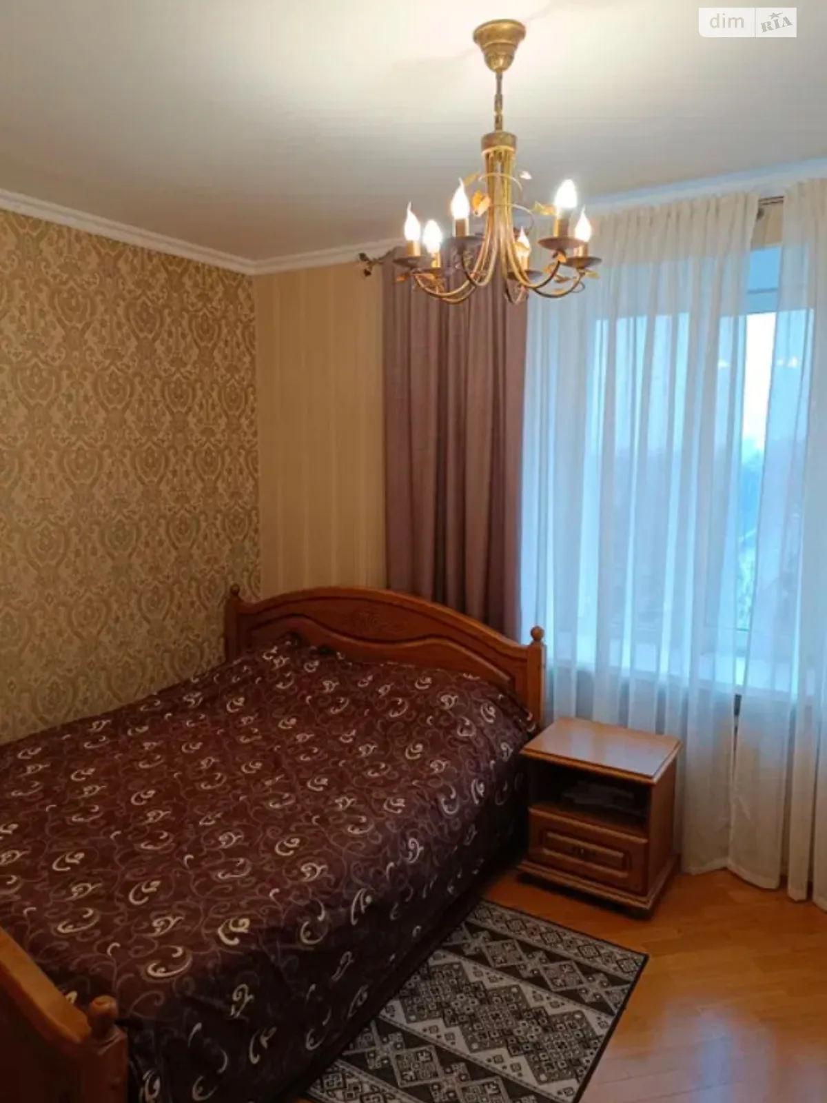 Сдается в аренду 2-комнатная квартира 69 кв. м в Чернигове, цена: 10000 грн