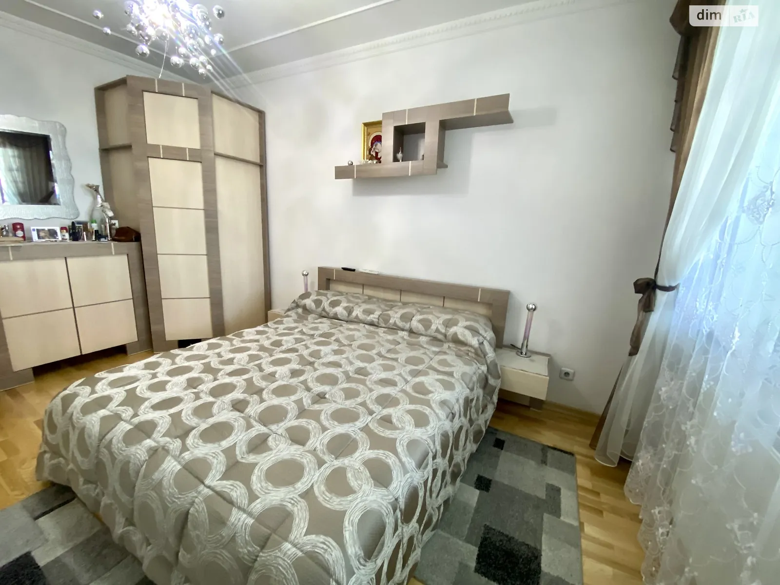 Продается 3-комнатная квартира 80 кв. м в Львове - фото 2