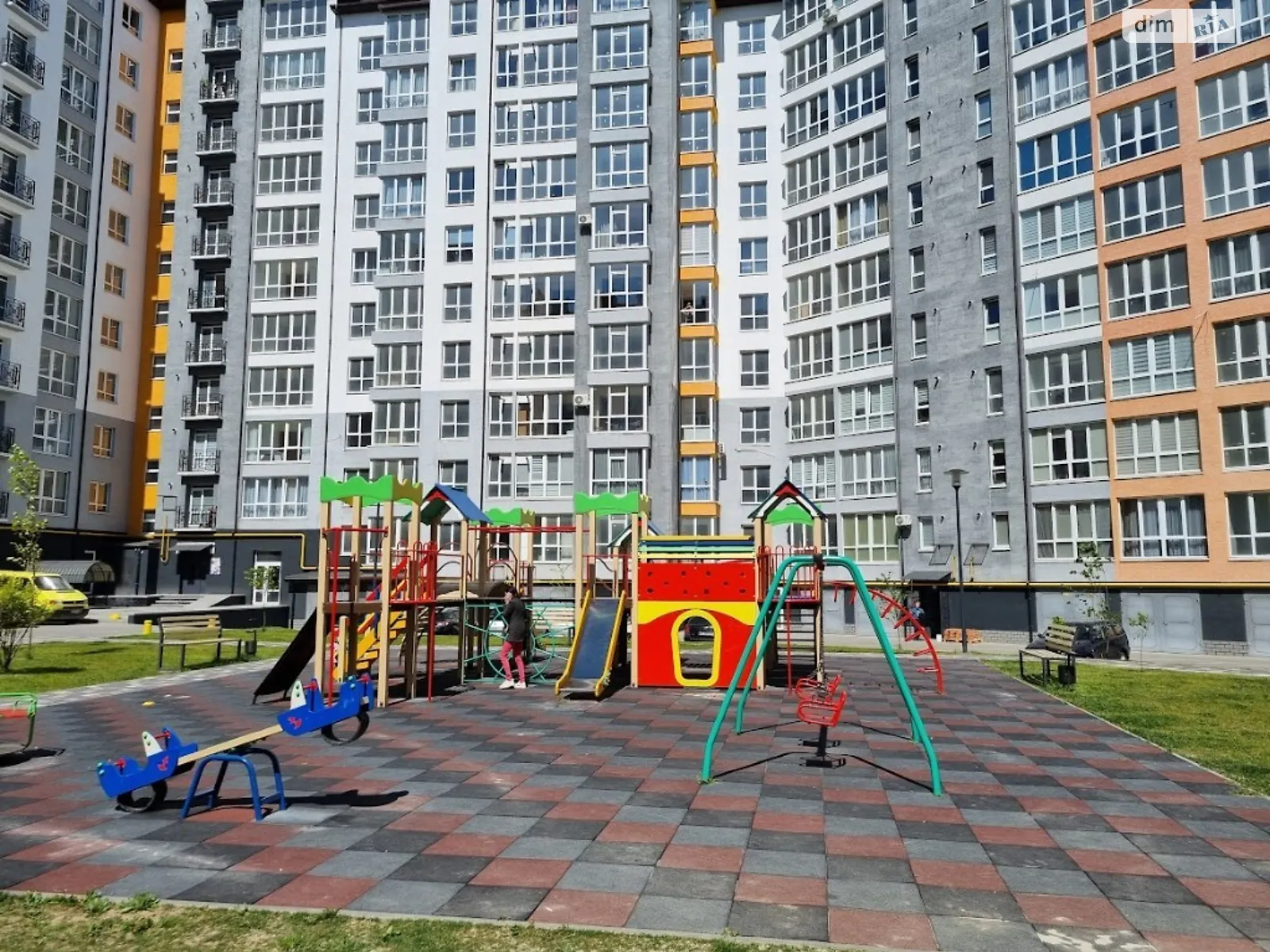 Продается 2-комнатная квартира 57 кв. м в Ивано-Франковске, цена: 49500 $ - фото 1