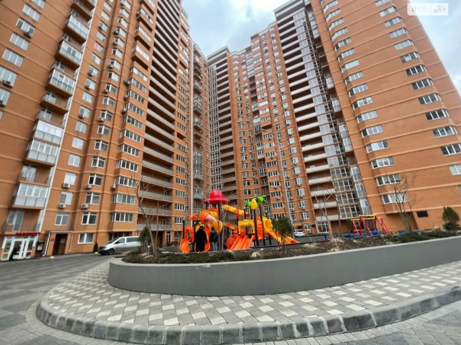 Продается 2-комнатная квартира 74 кв. м в Одессе, ул. Жаботинского, 56А - фото 1