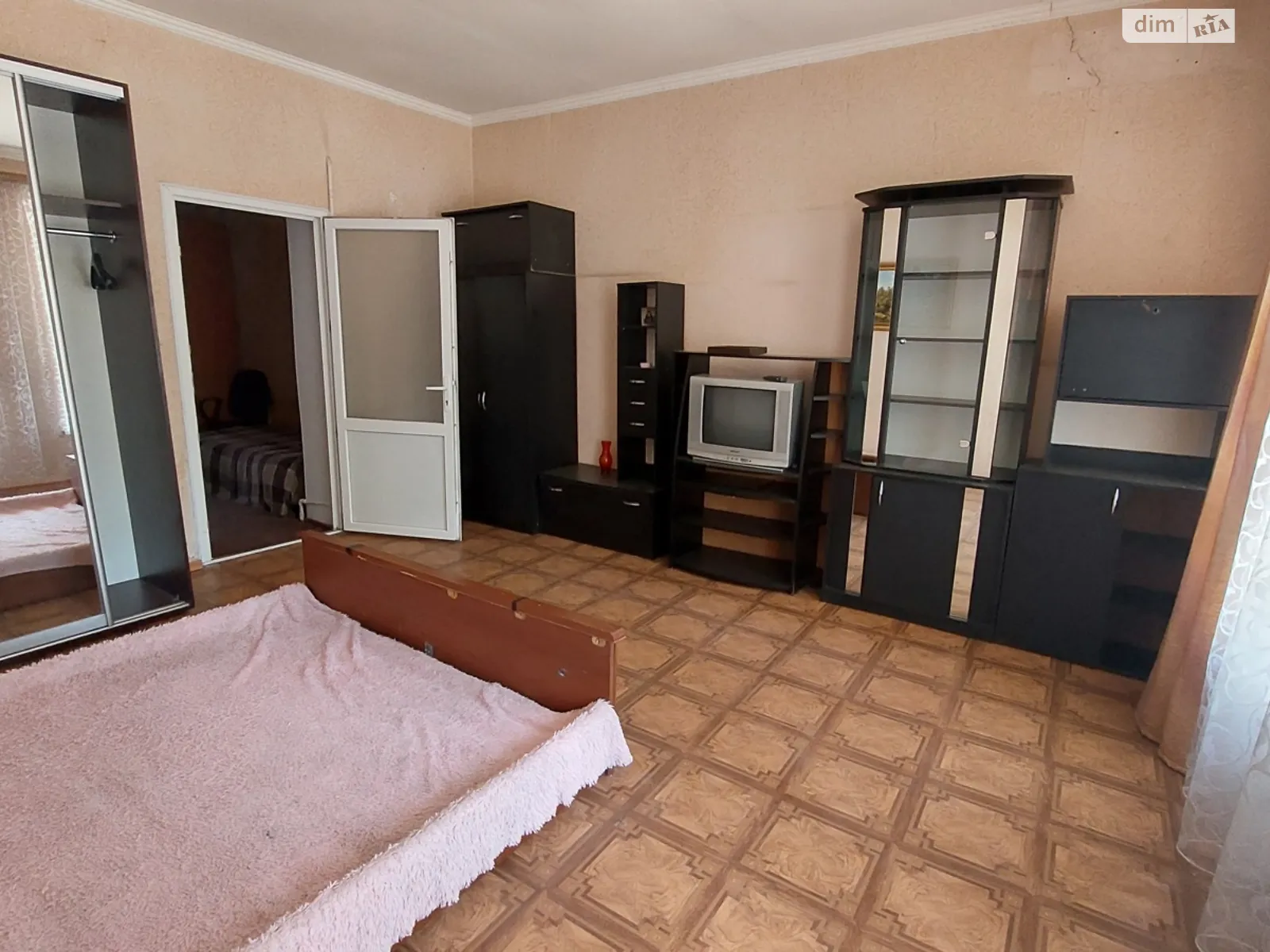 Продается 2-комнатная квартира 42 кв. м в Одессе, пл. Алексеевская, 1 - фото 1
