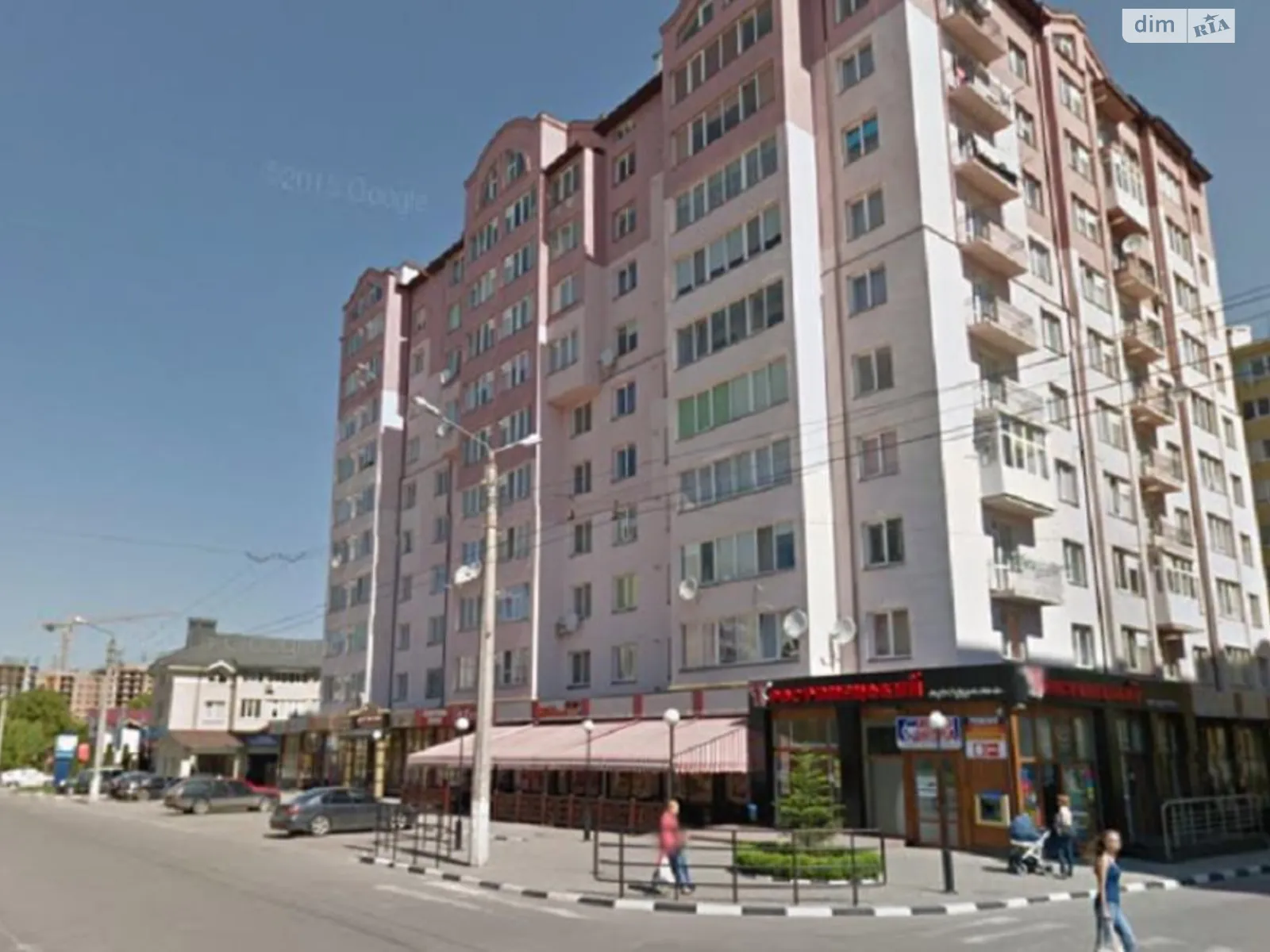 Сдается в аренду 1-комнатная квартира 75 кв. м в Ивано-Франковске, ул. Симоненко Василия, 31