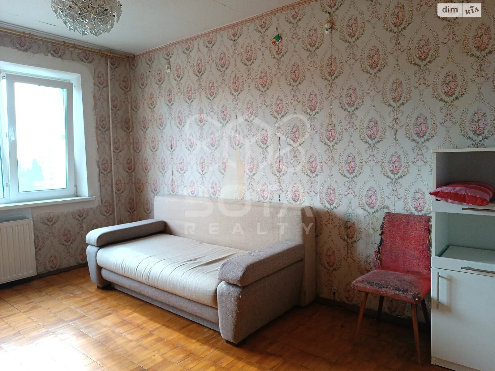 Продается 2-комнатная квартира 55 кв. м в Киеве, просп. Оболонский, 32