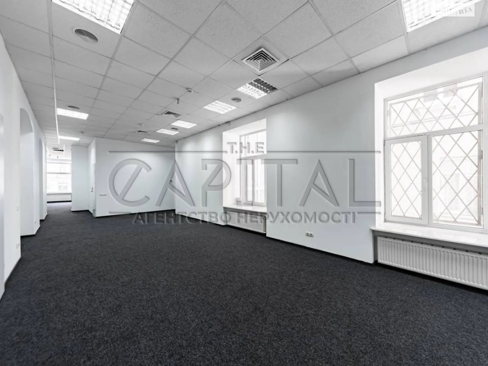 Продается офис 170 кв. м в бизнес-центре - фото 3