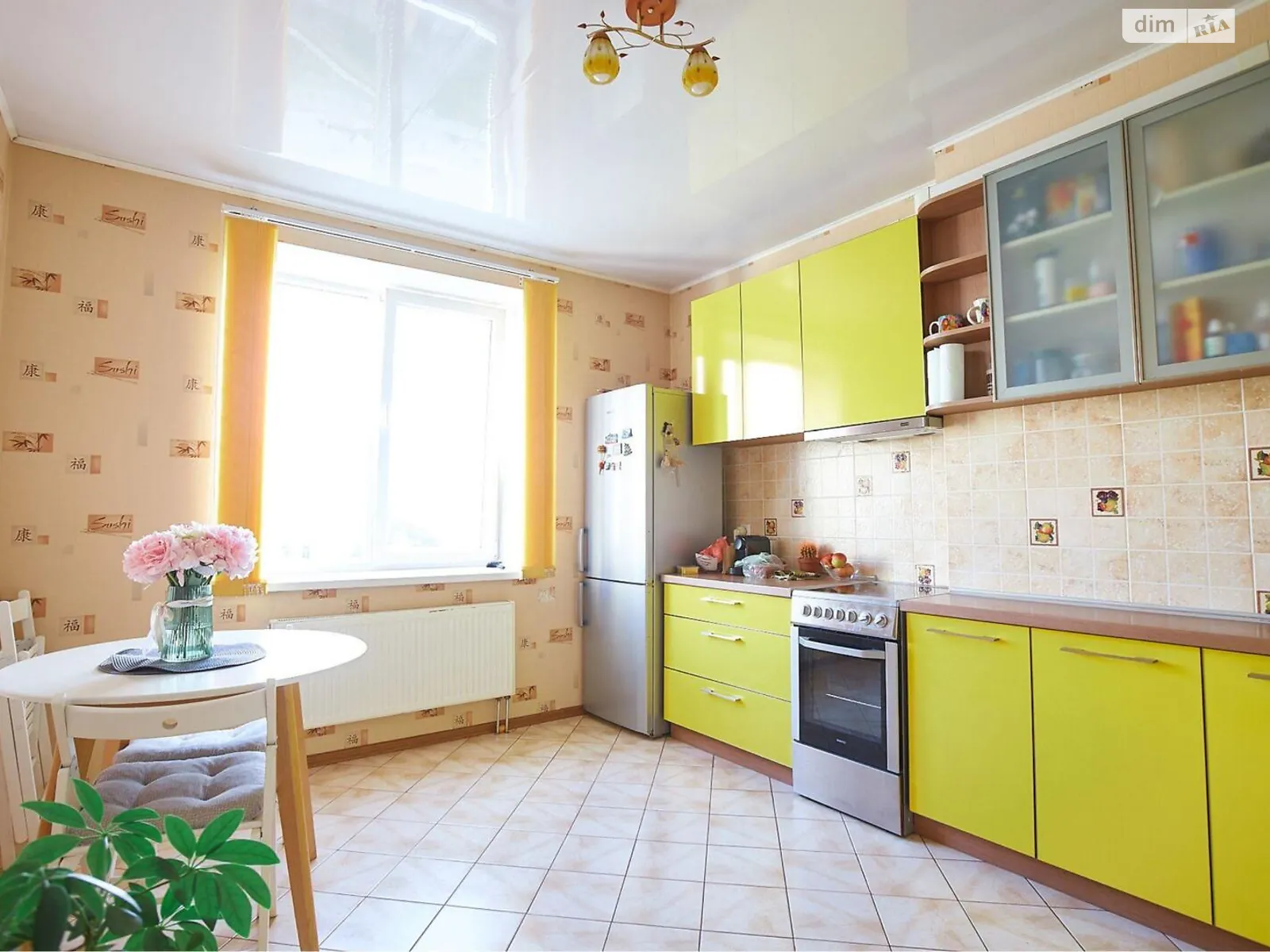 Продается 2-комнатная квартира 79 кв. м в Харькове, цена: 40000 $