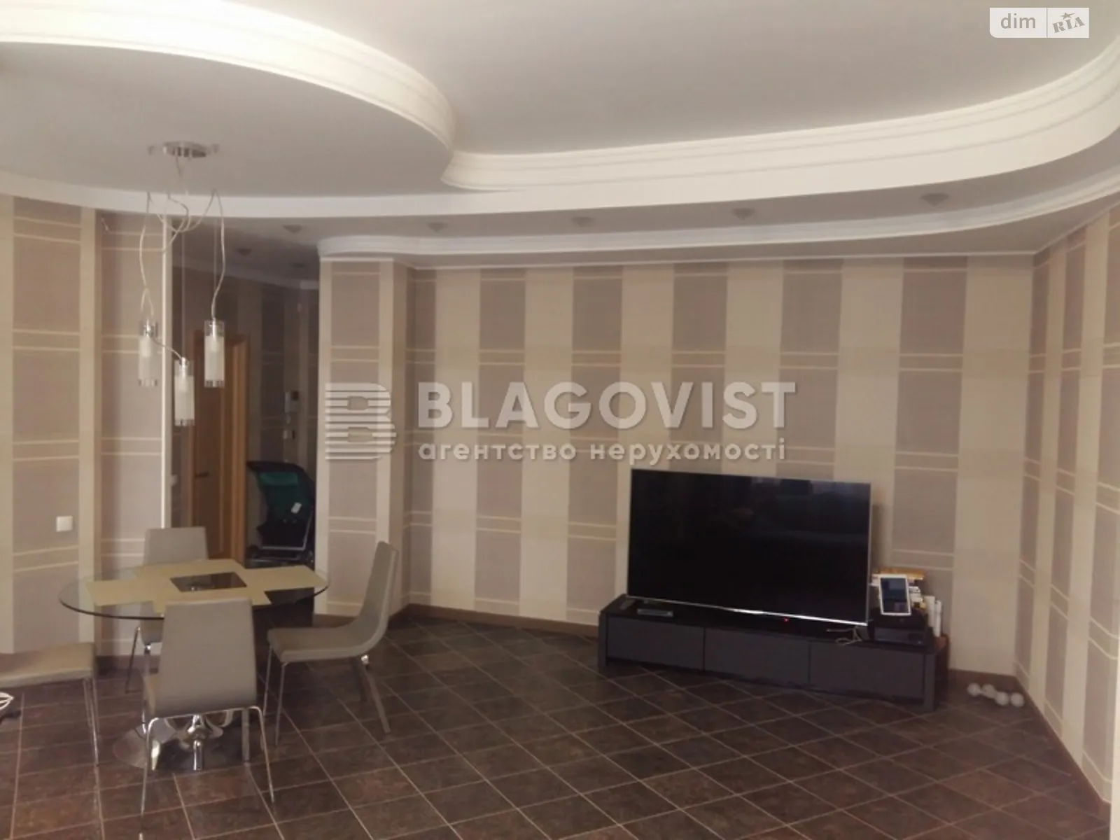 Продается 2-комнатная квартира 88 кв. м в Киеве, ул. Юлии Здановской(Михаила Ломоносова), 73В