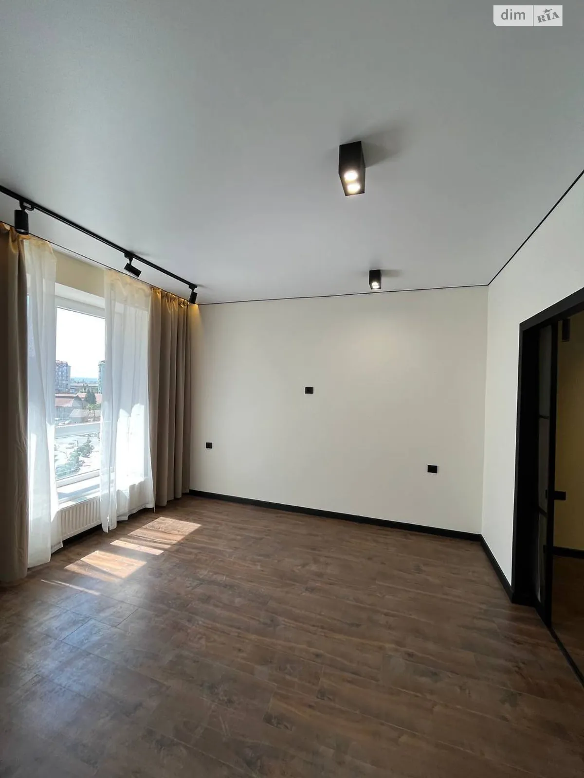 Продается 1-комнатная квартира 44 кв. м в Ивано-Франковске - фото 4