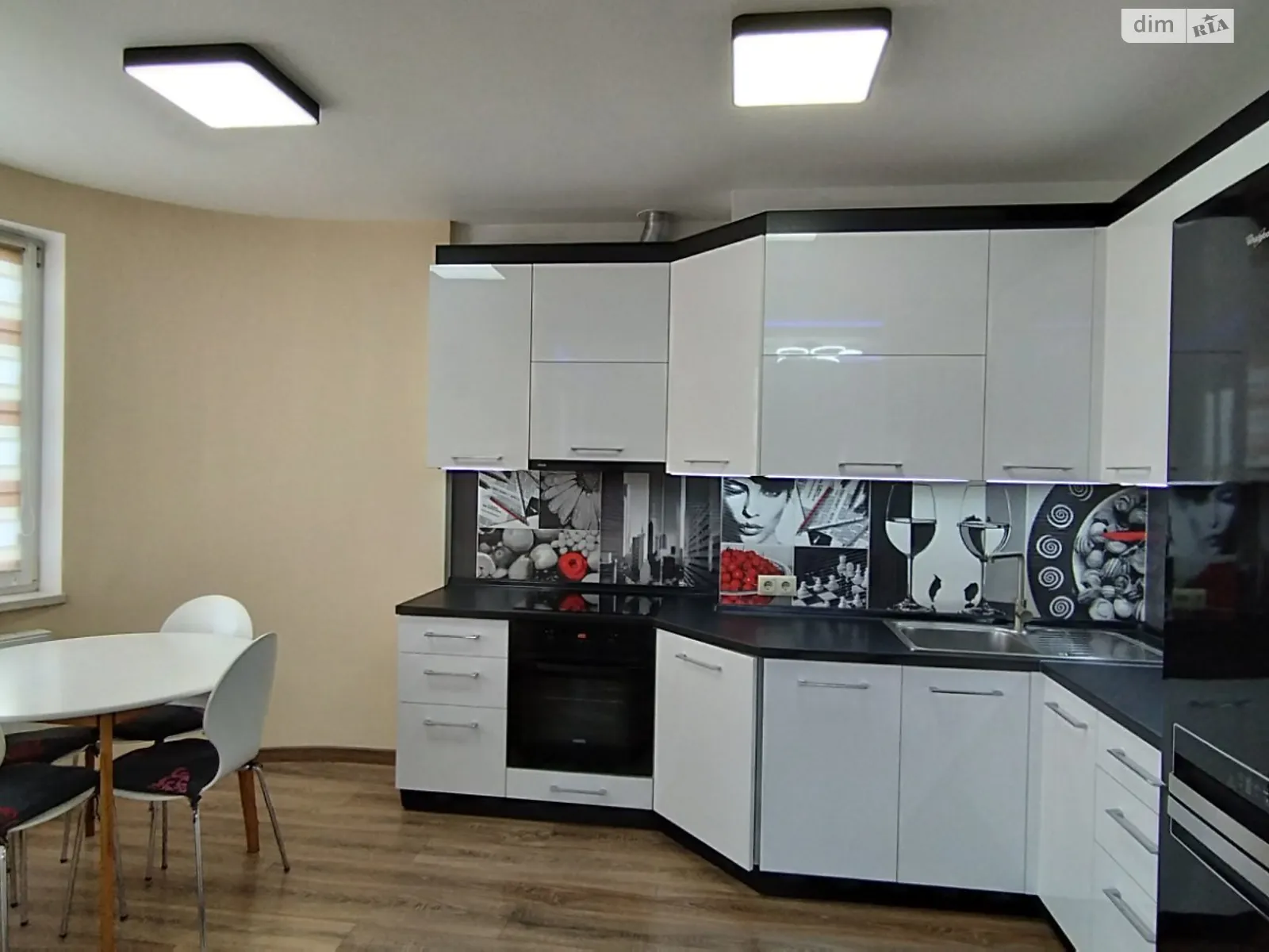 Сдается в аренду 3-комнатная квартира 79 кв. м в Ровно, цена: 17000 грн - фото 1