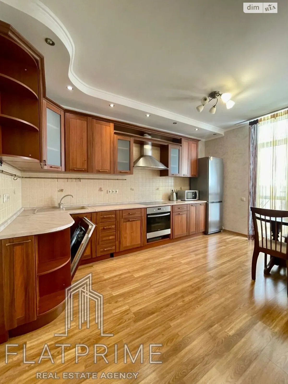 Продается 1-комнатная квартира 48 кв. м в Киеве, ул. Семьи Кульженков, 35 - фото 1
